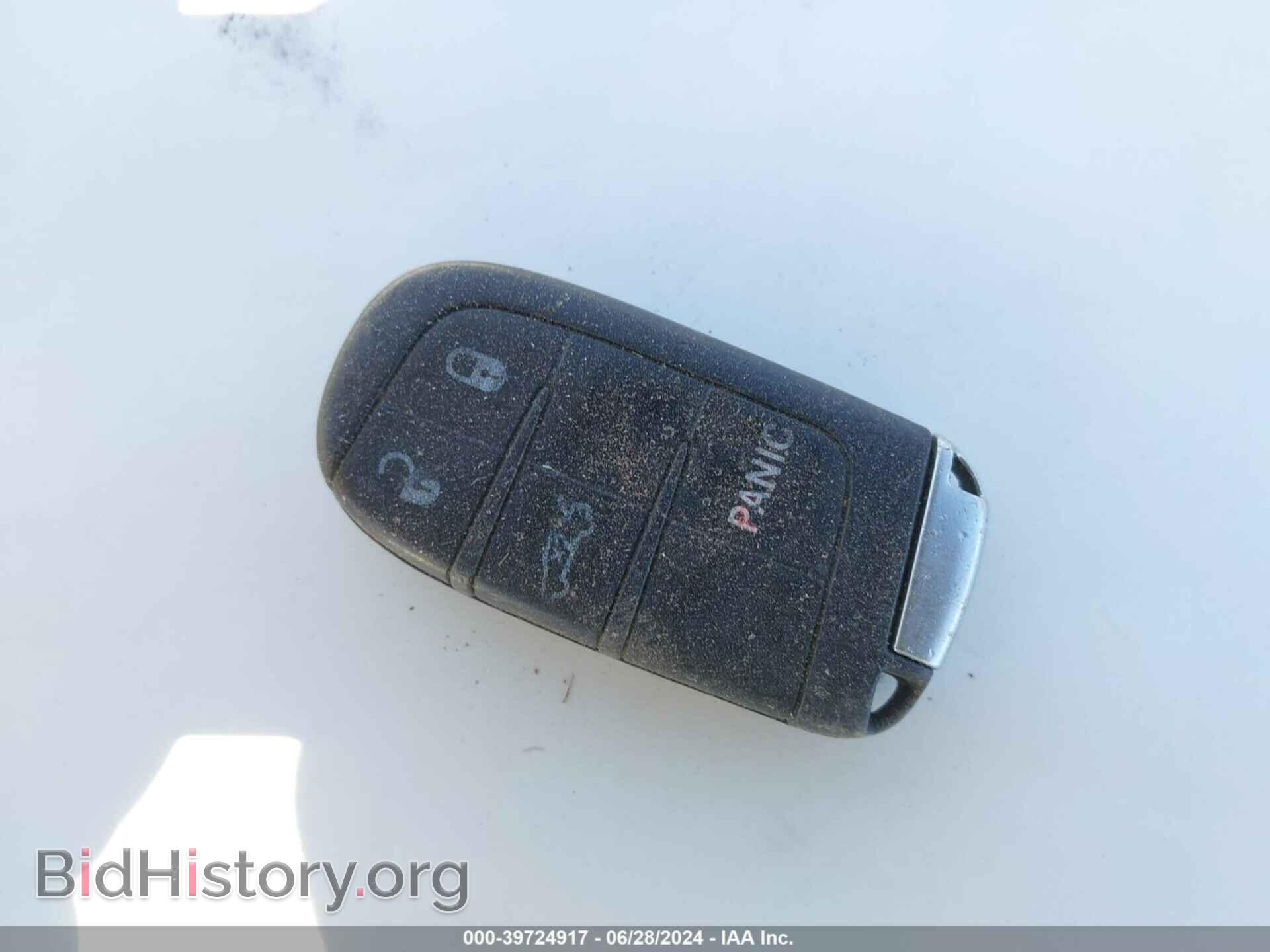 2016 DODGE CHALLENGER - VIN: 2C3CDZAG0GH299517 - Фото 11