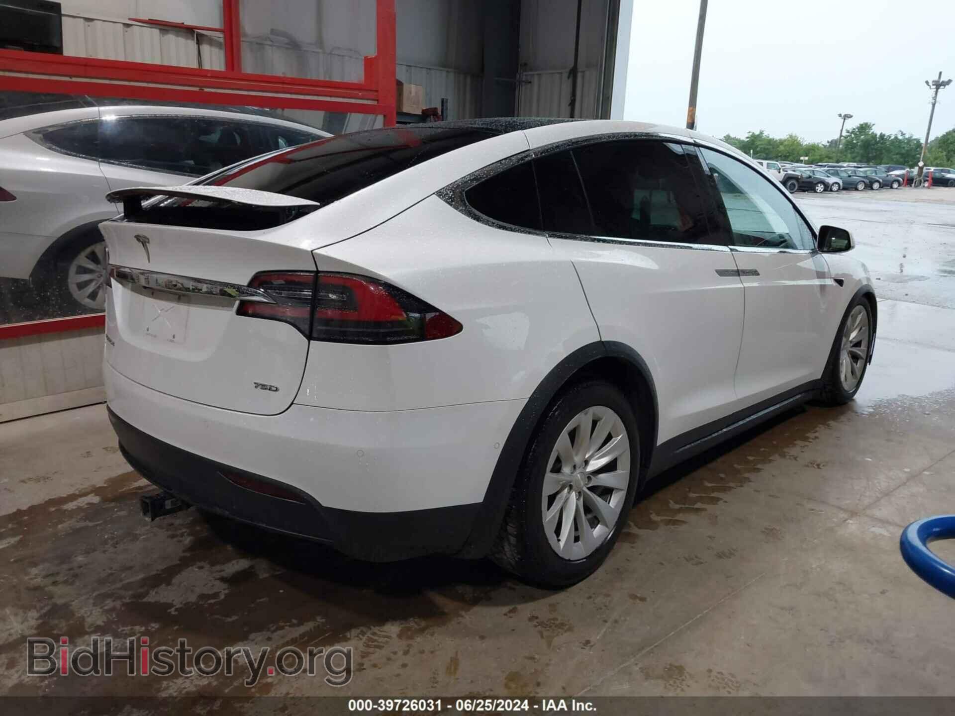 2017 TESLA MODEL X - VIN: 5YJXCBE23HF055745 - Photo 4