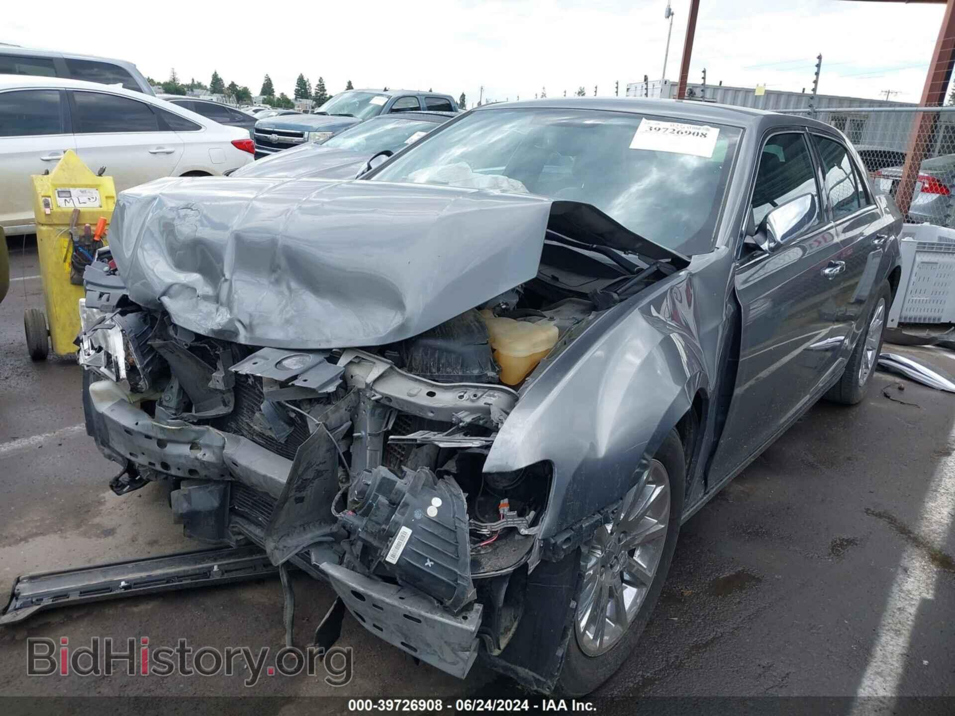 2012 CHRYSLER 300 - VIN: 2C3CCACG4CH274129 - Фото 2