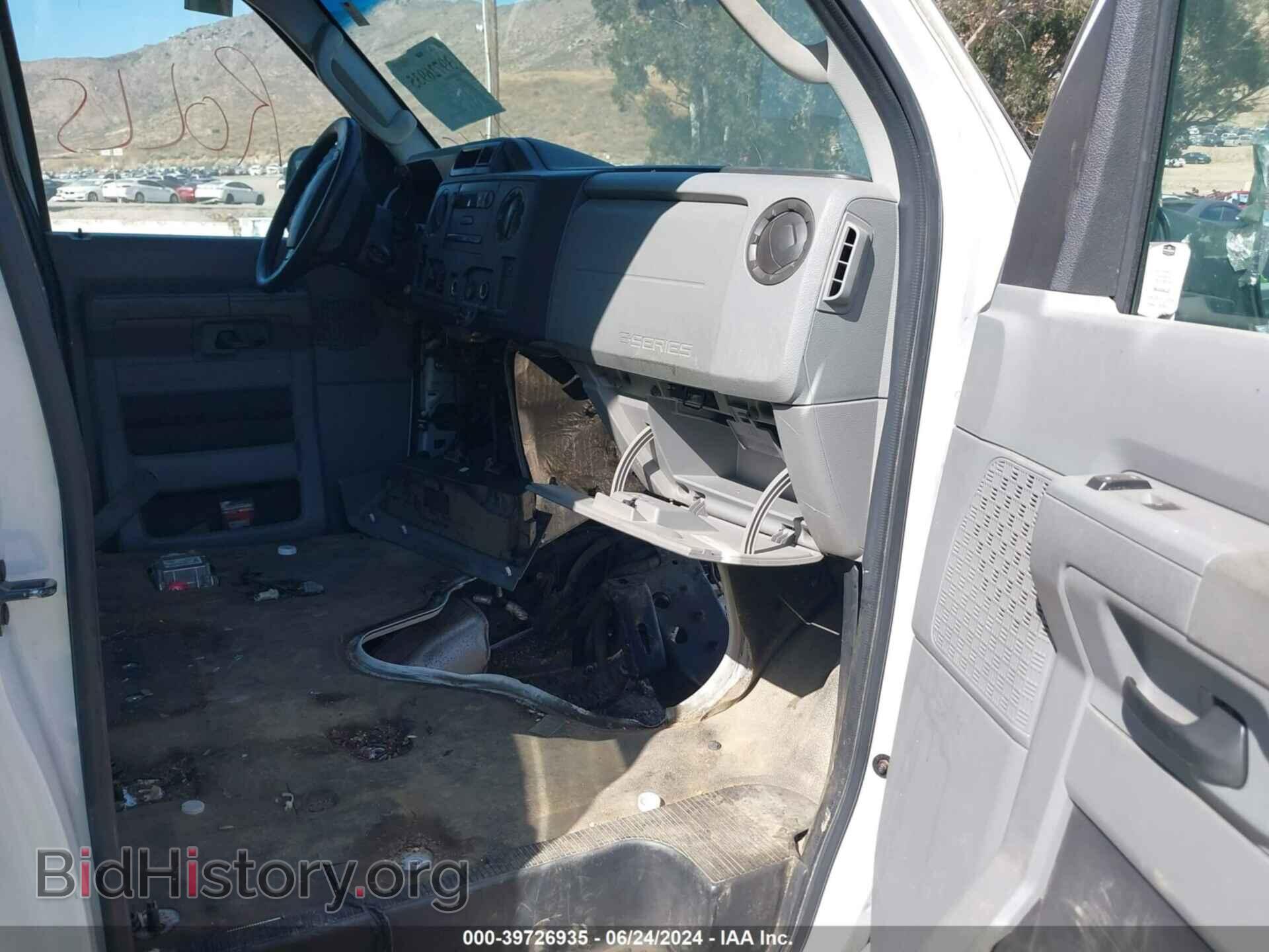 2011 FORD E-150 - VIN: 1FTNE1EW7BDB26068 - Фото 5