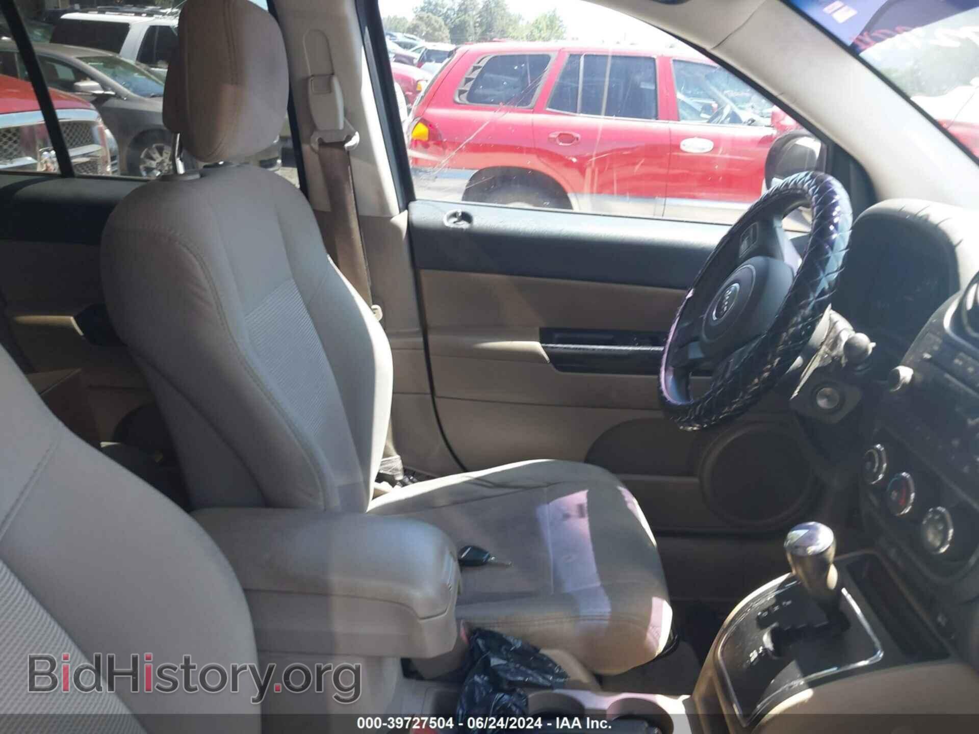 2011 JEEP COMPASS - VIN: 1J4NT1FB2BD151620 - Photo 5