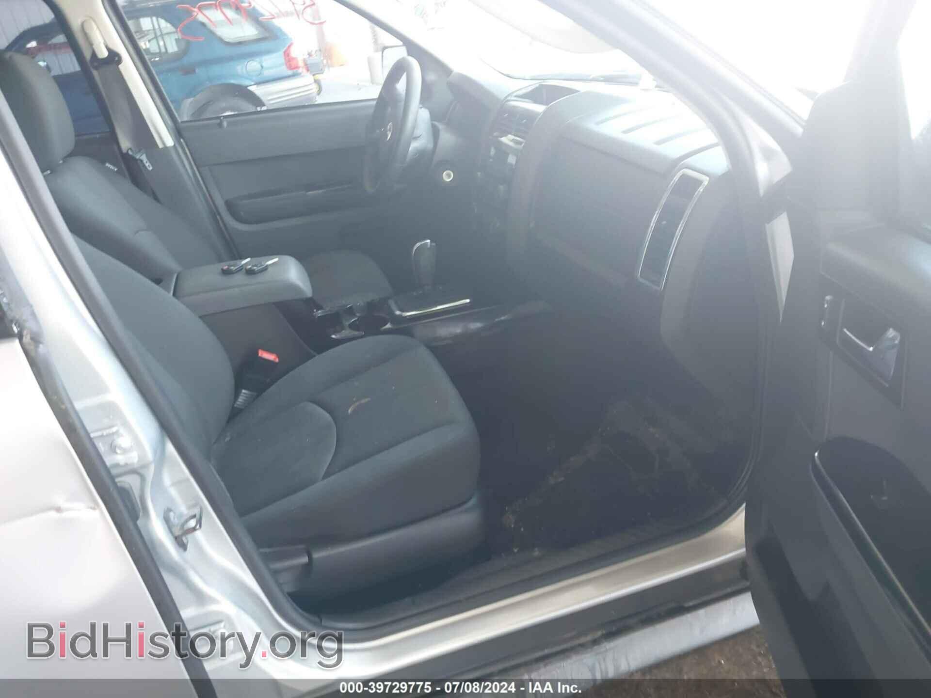 2010 MAZDA TRIBUTE - VIN: 4F2CY0C72AKM01716 - Фото 5