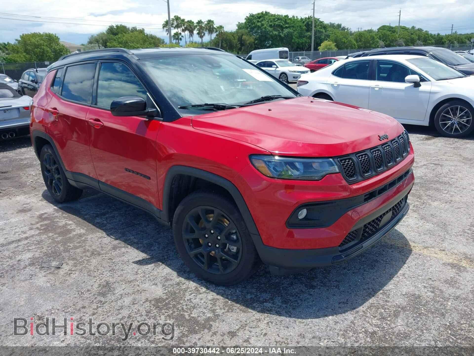 Photo 3C4NJDBN2PT530583 - JEEP COMPASS 2023