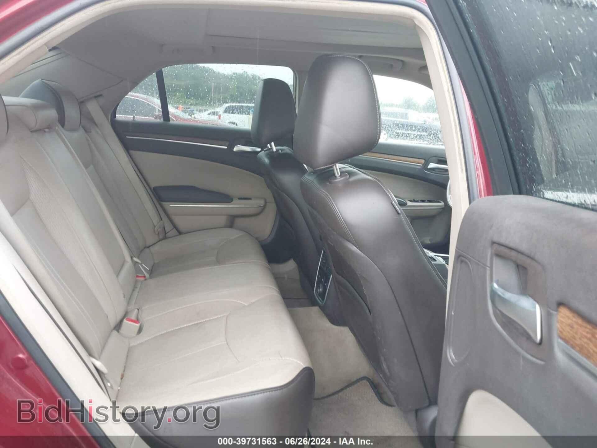 2013 CHRYSLER 300C - VIN: 2C3CCAST3DH564507 - Фото 8