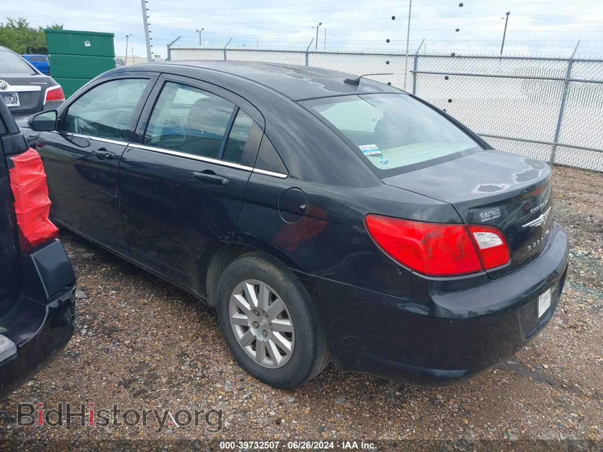 2010 CHRYSLER SEBRING - VIN: 1C3CC4FB2AN166386 - Фото 3