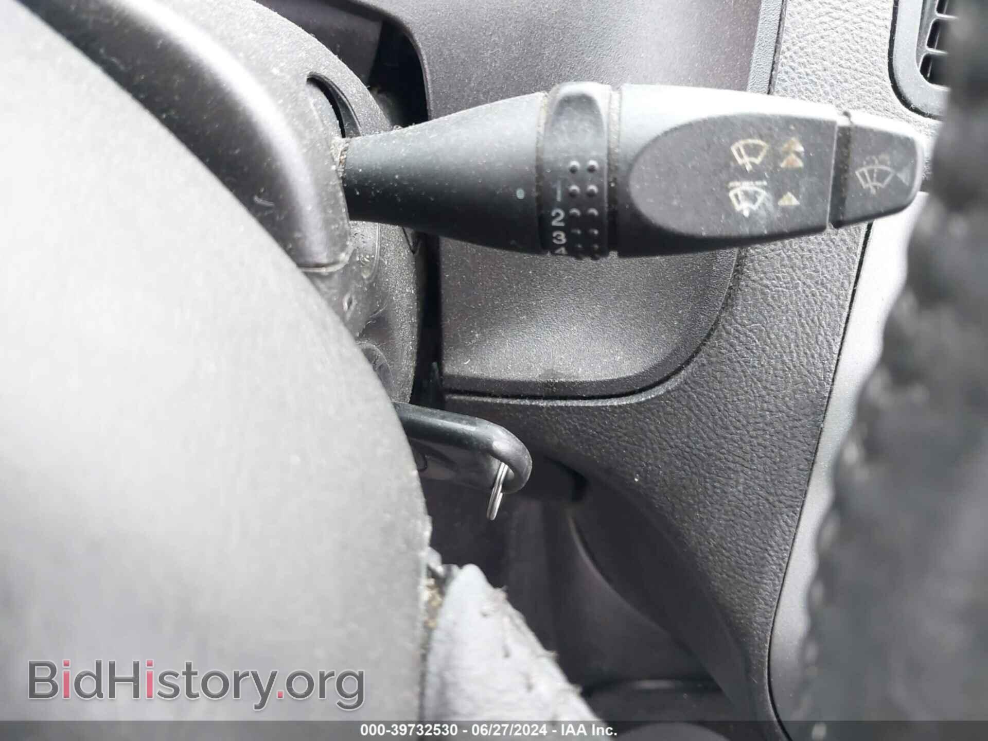 2007 FORD FOCUS - VIN: 1FAHP37N07W273762 - Фото 11