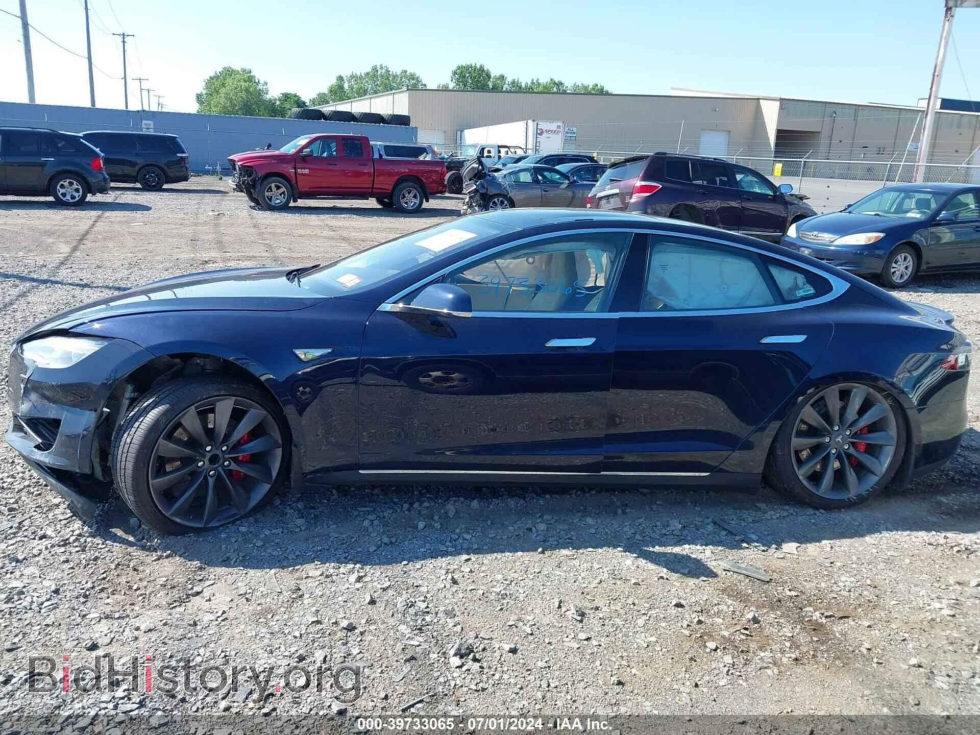 2014 TESLA MODEL S - VIN: 5YJSA1H14EFP56903 - Фото 13