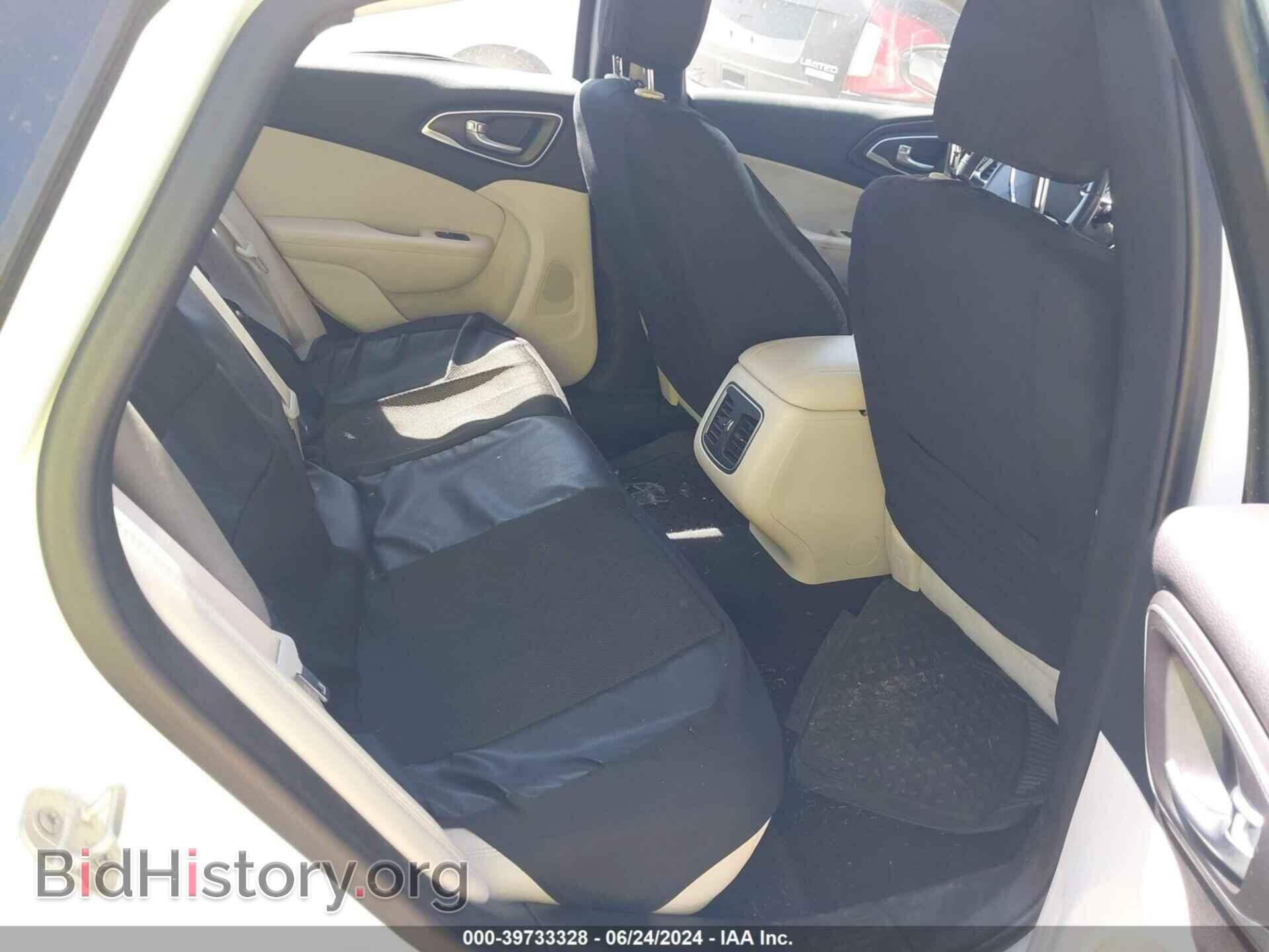 2015 CHRYSLER 200 - VIN: 1C3CCCAB6FN614640 - Фото 8