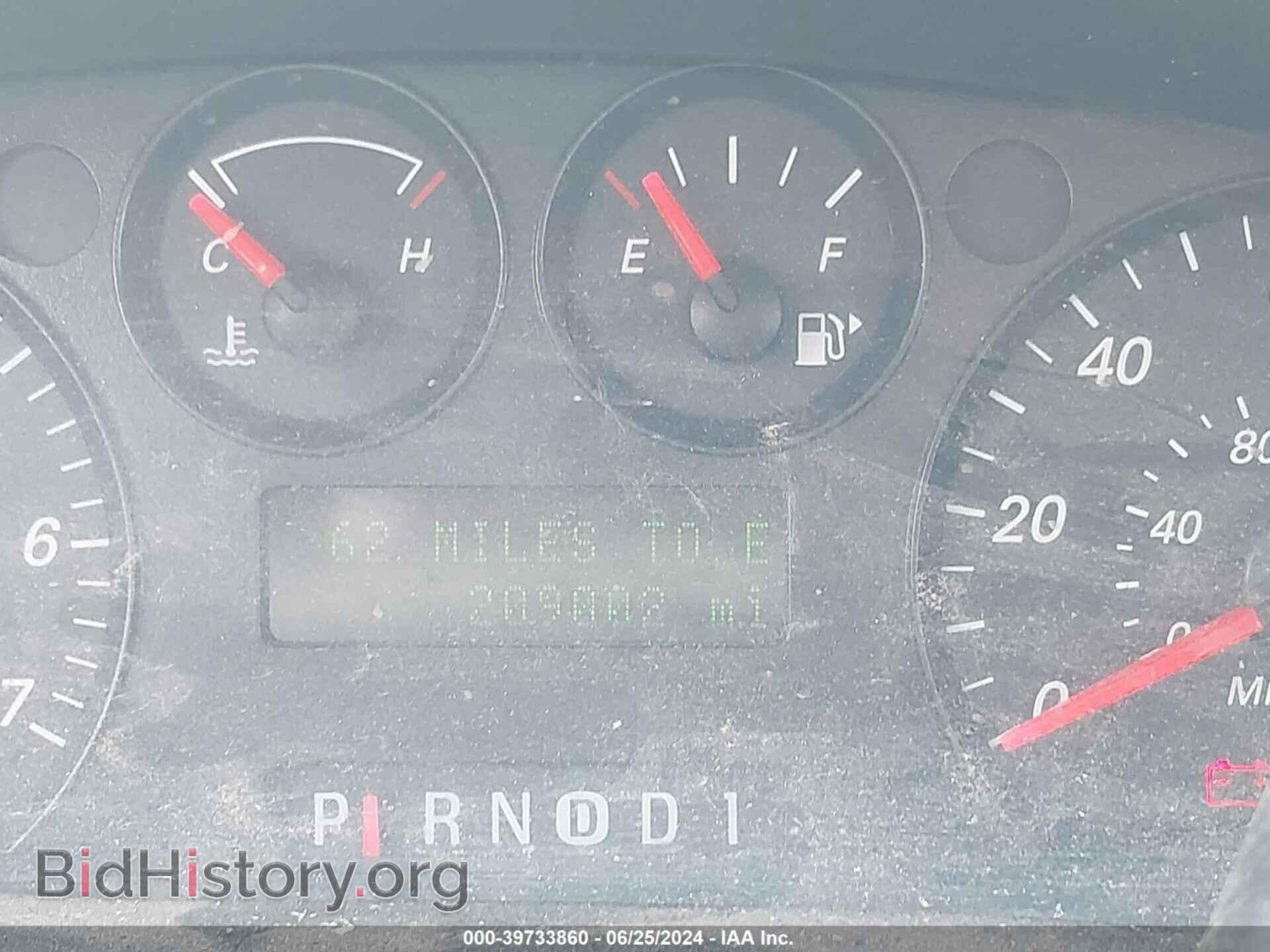 2007 FORD TAURUS - VIN: 1FAFP53U87A104778 - Фото 7