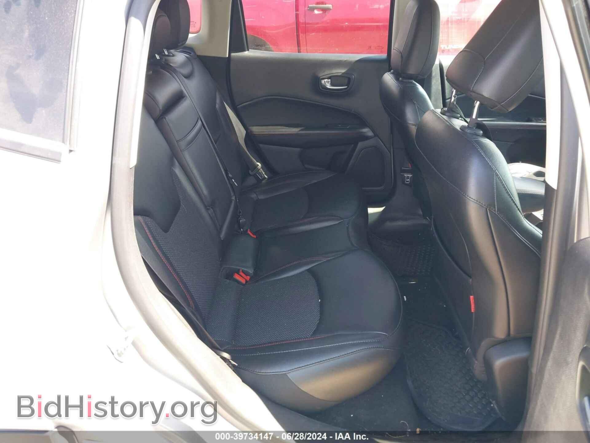 2019 JEEP COMPASS - VIN: 3C4NJDDB7KT723369 - Photo 8