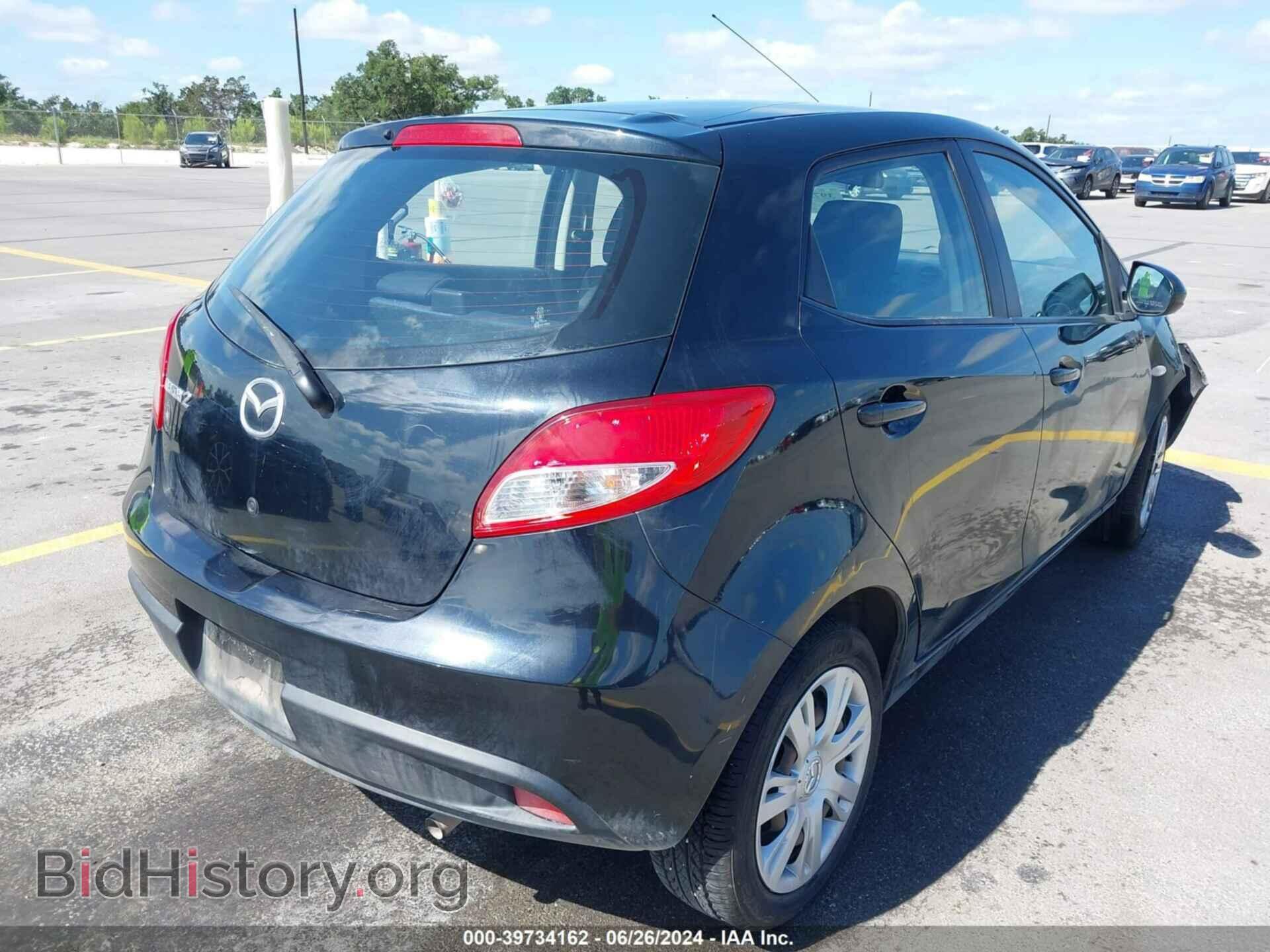 2014 MAZDA MAZDA2 - VIN: JM1DE1KY8E0172084 - Фото 4