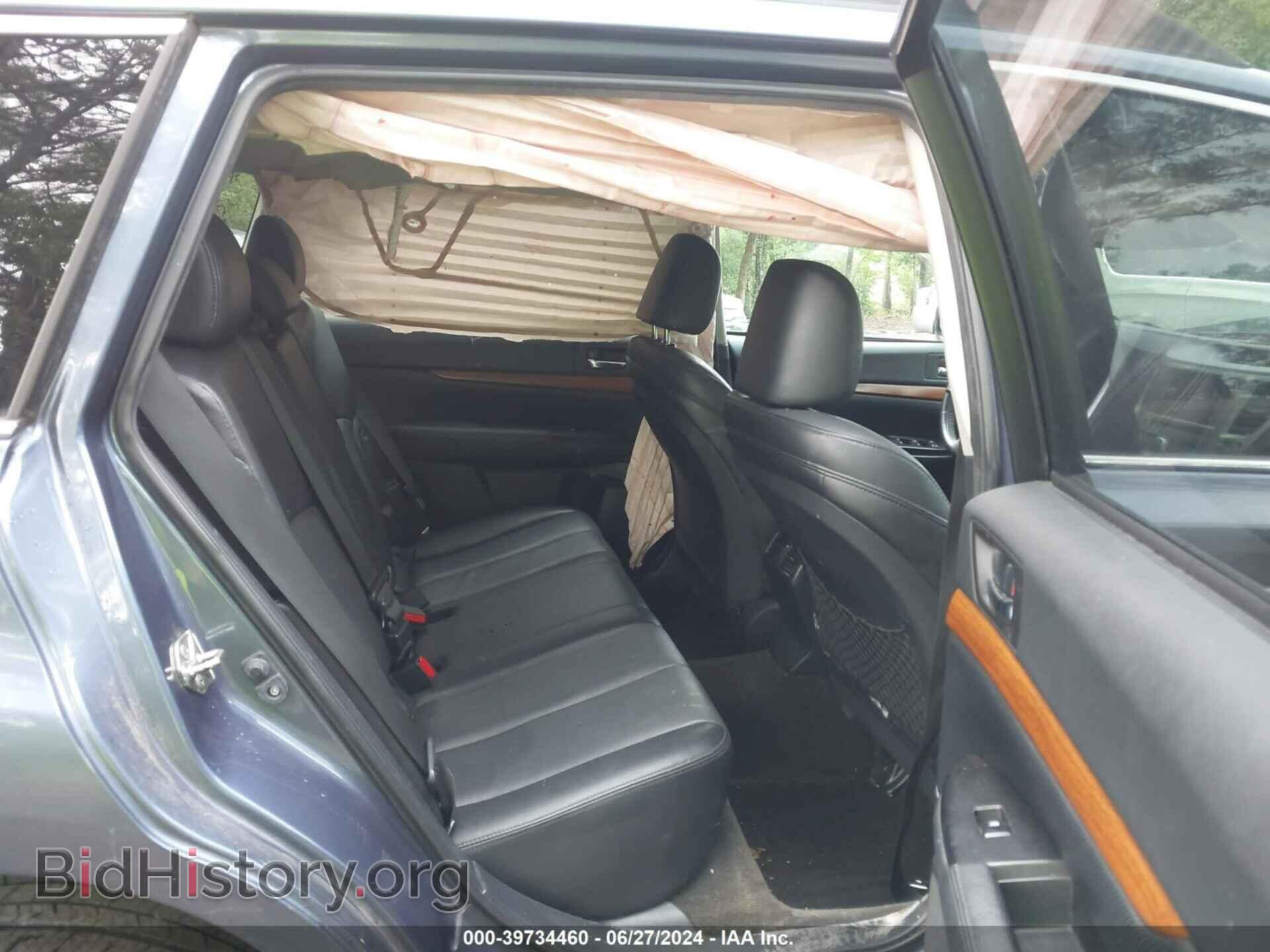 2014 SUBARU OUTBACK - VIN: 4S4BRCMC0E3249727 - Photo 8