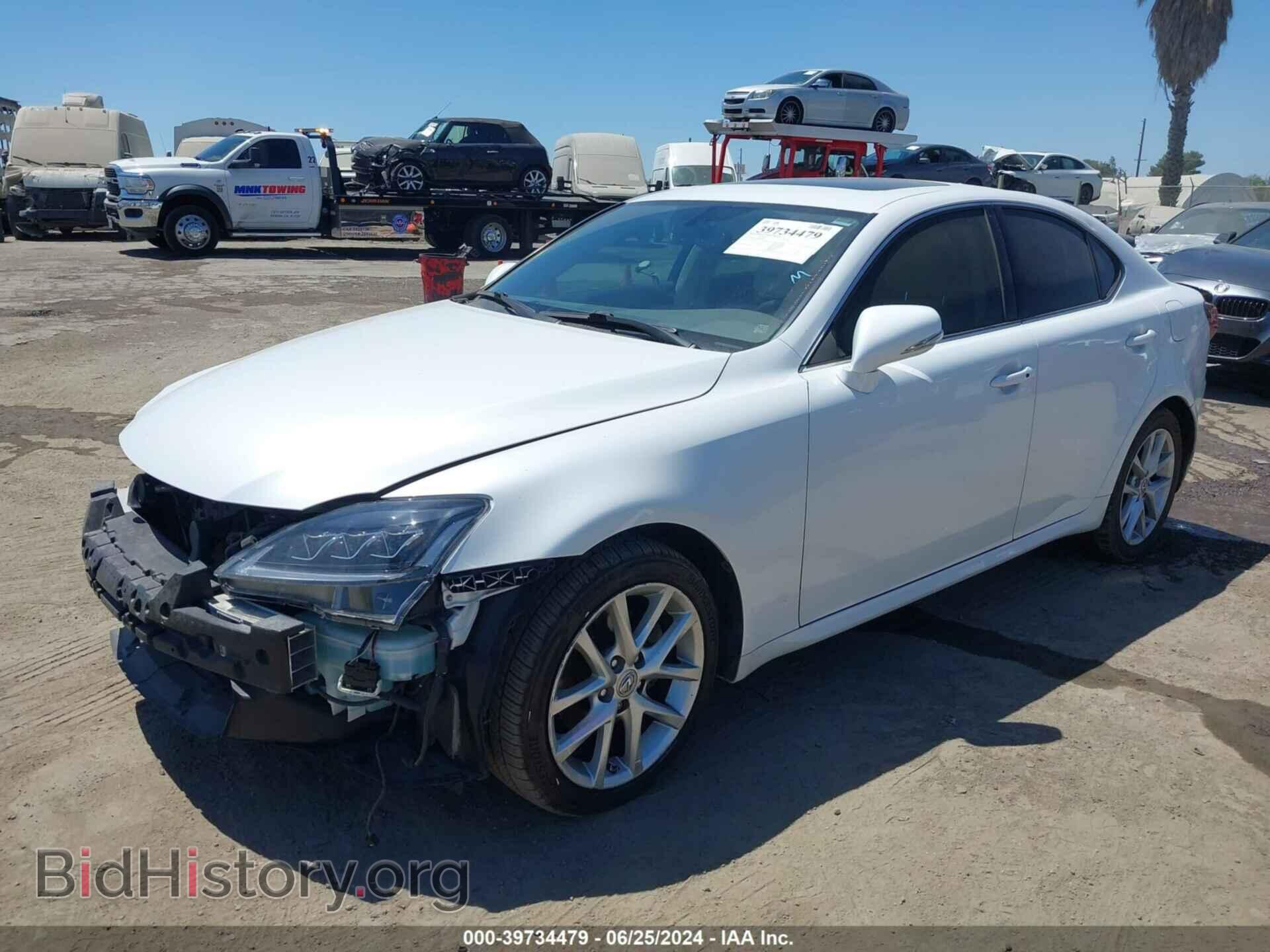 2011 LEXUS IS 250 - VIN: JTHBF5C29B5155300 - Фото 2