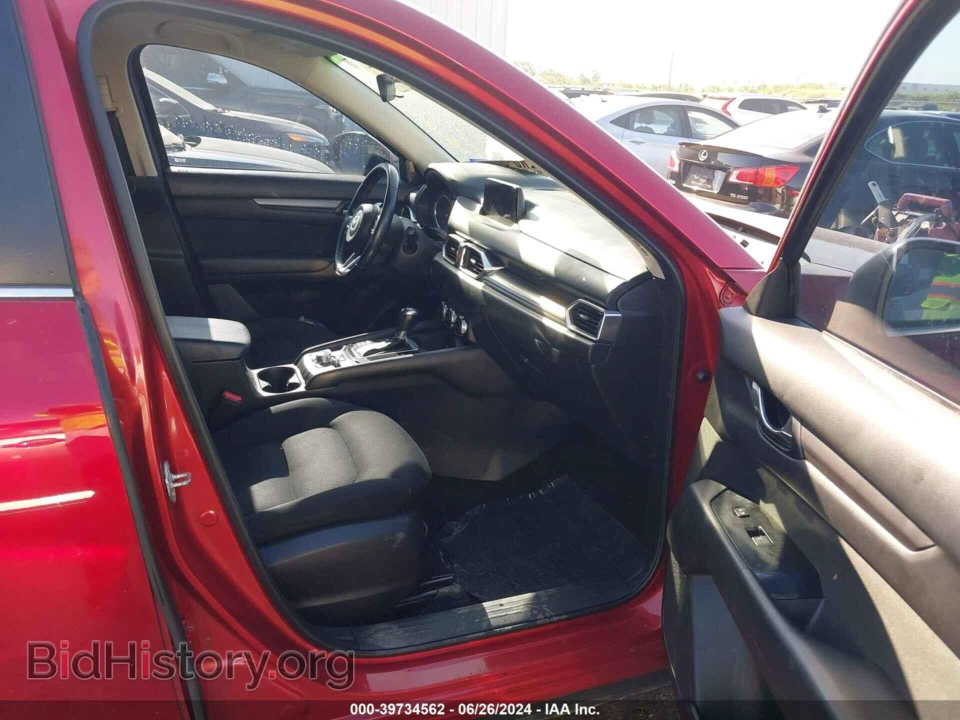2018 MAZDA CX-5 - VIN: JM3KFABM1J0342742 - Фото 5