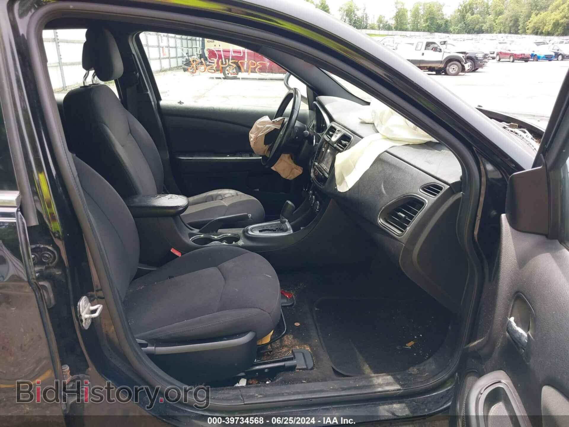 2012 CHRYSLER 200 - VIN: 1C3CCBBG1CN233956 - Фото 5
