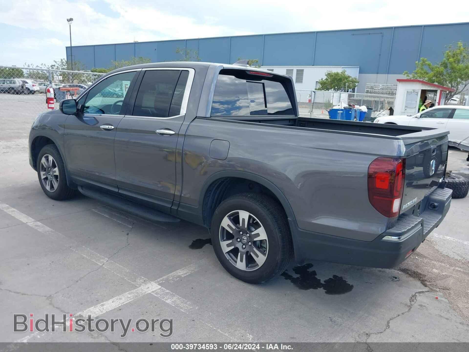 2019 HONDA RIDGELINE - VIN: 5FPYK3F75KB003782 - Фото 3