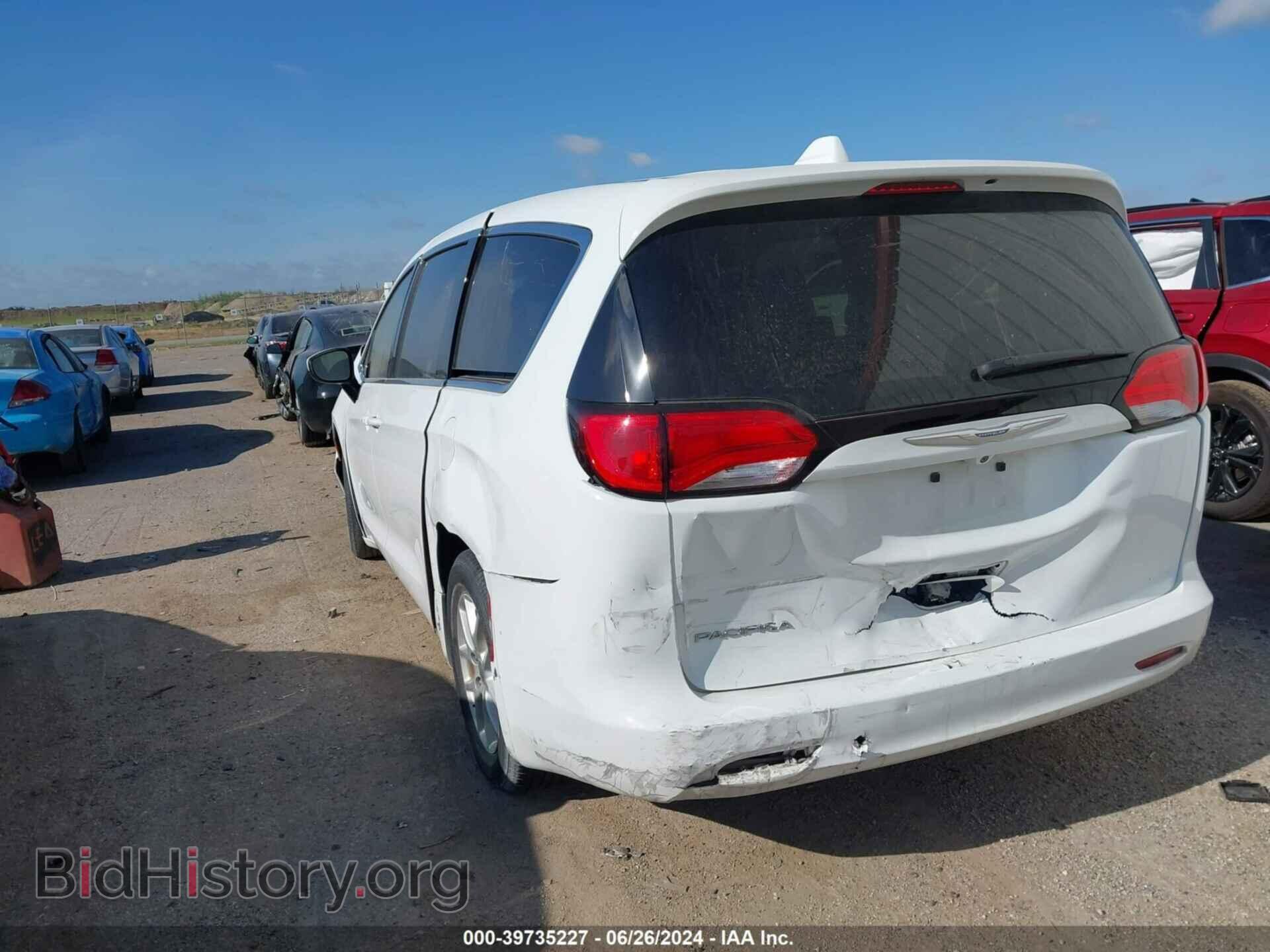 2017 CHRYSLER PACIFICA - VIN: 2C4RC1CG2HR770263 - Фото 3