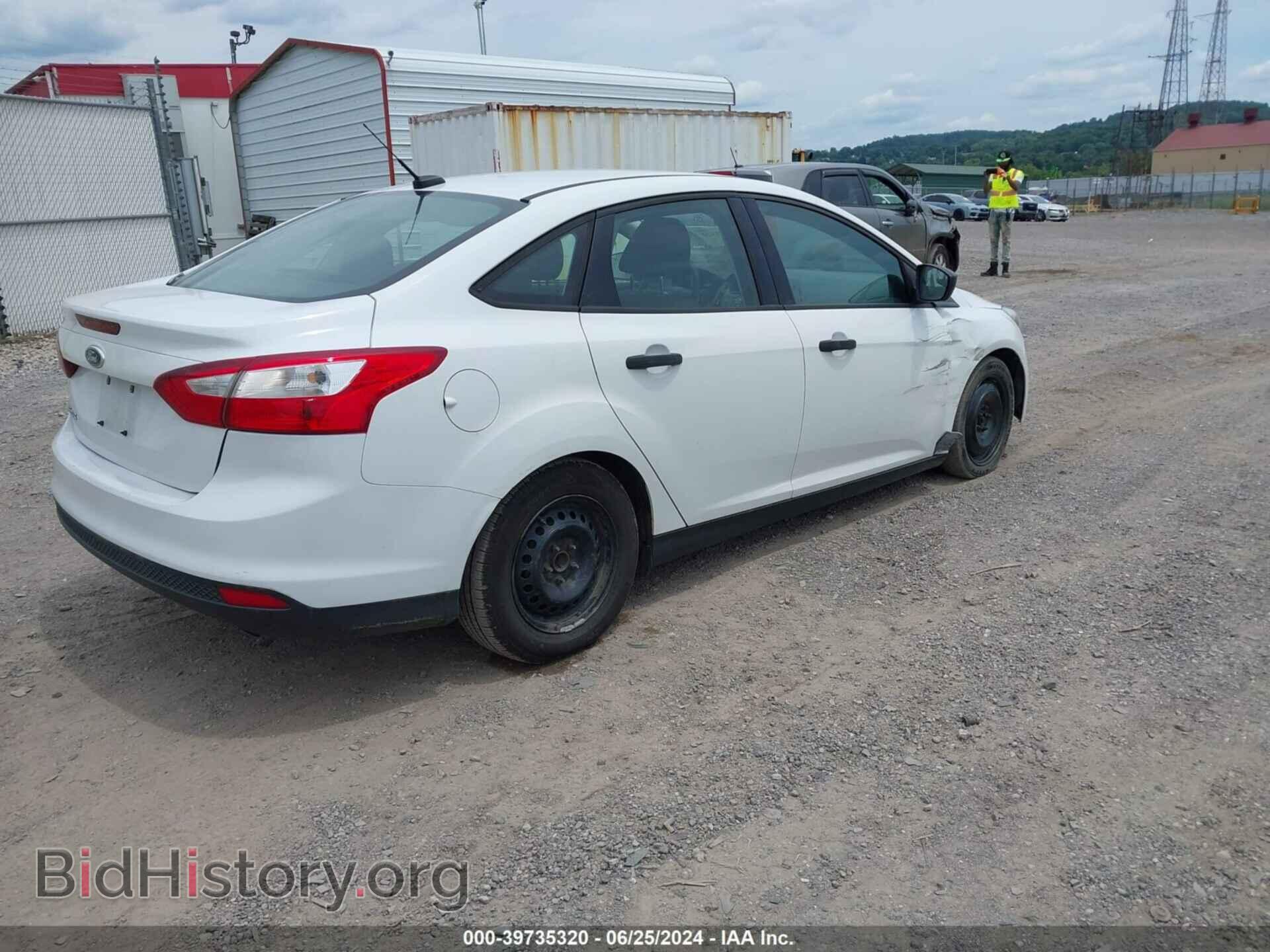 2012 FORD FOCUS - VIN: 1FAHP3E22CL394040 - Photo 4