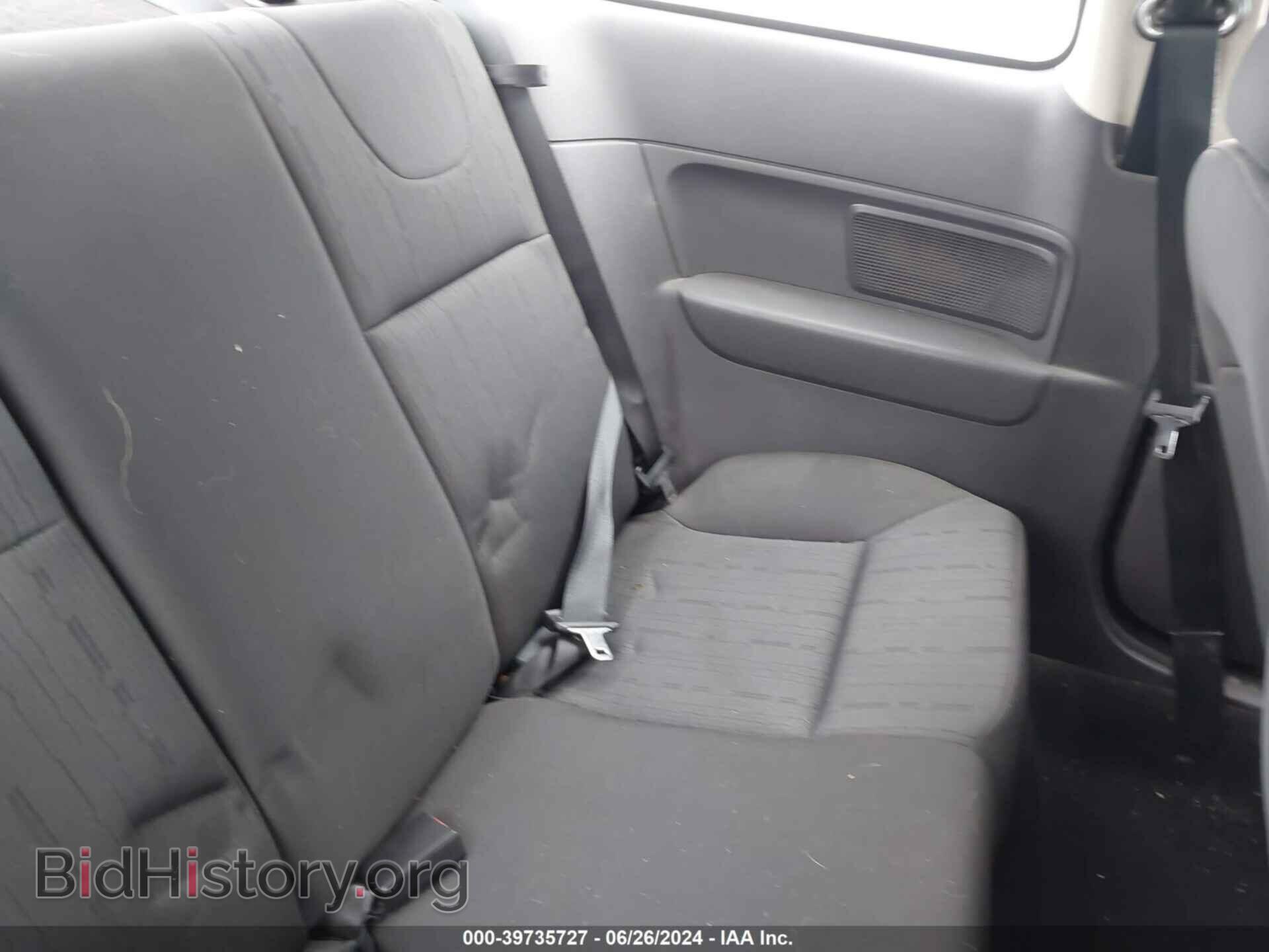 2008 FORD FOCUS - VIN: 1FAHP33N28W300886 - Фото 8