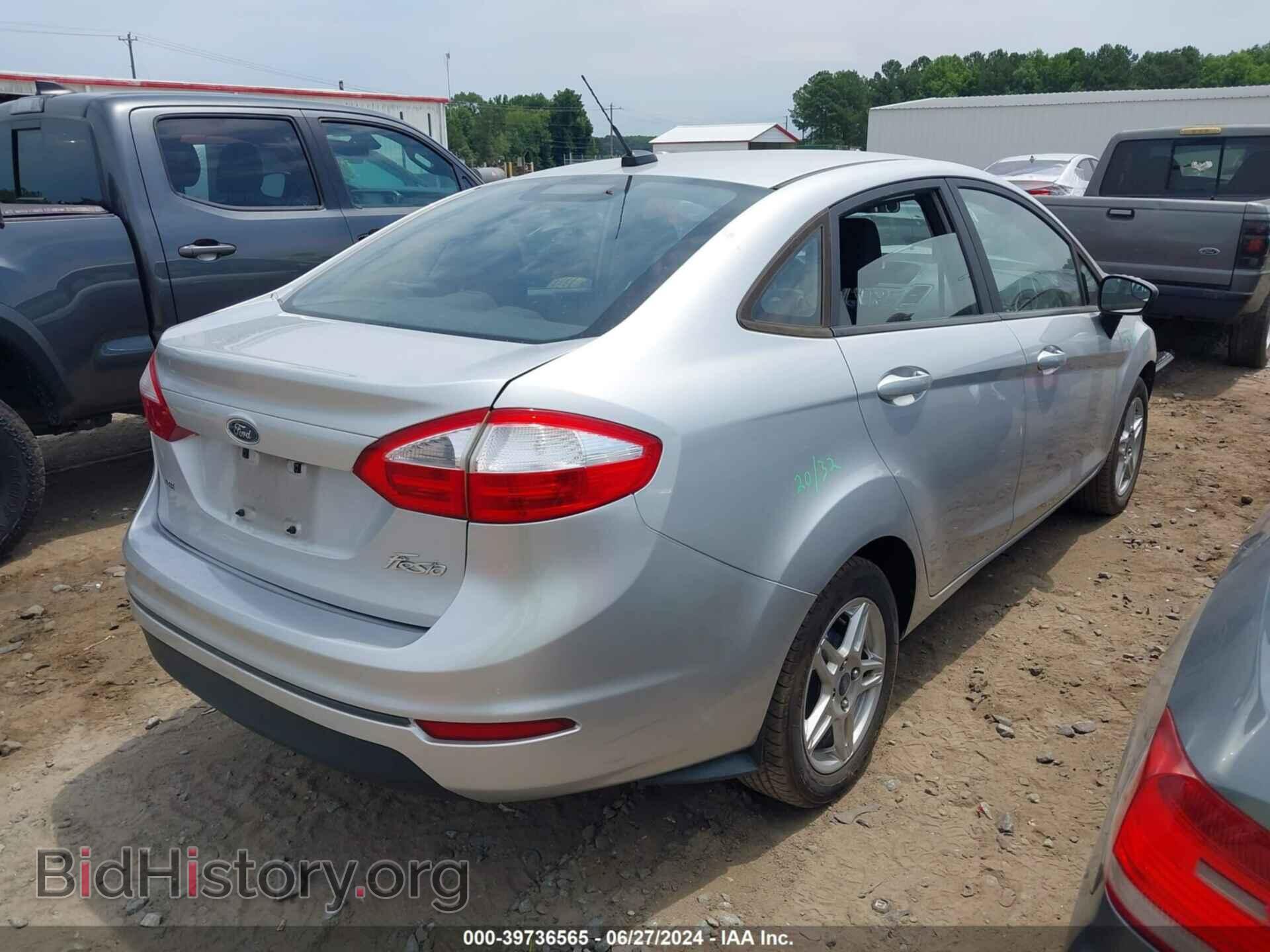 2017 FORD FIESTA - VIN: 3FADP4BJ3HM170779 - Фото 4