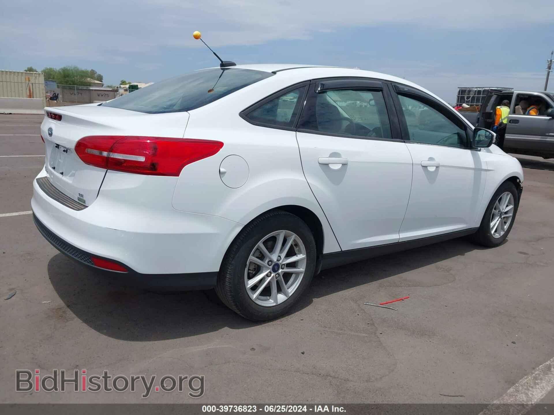 2017 FORD FOCUS - VIN: 1FADP3FE4HL344352 - Фото 4