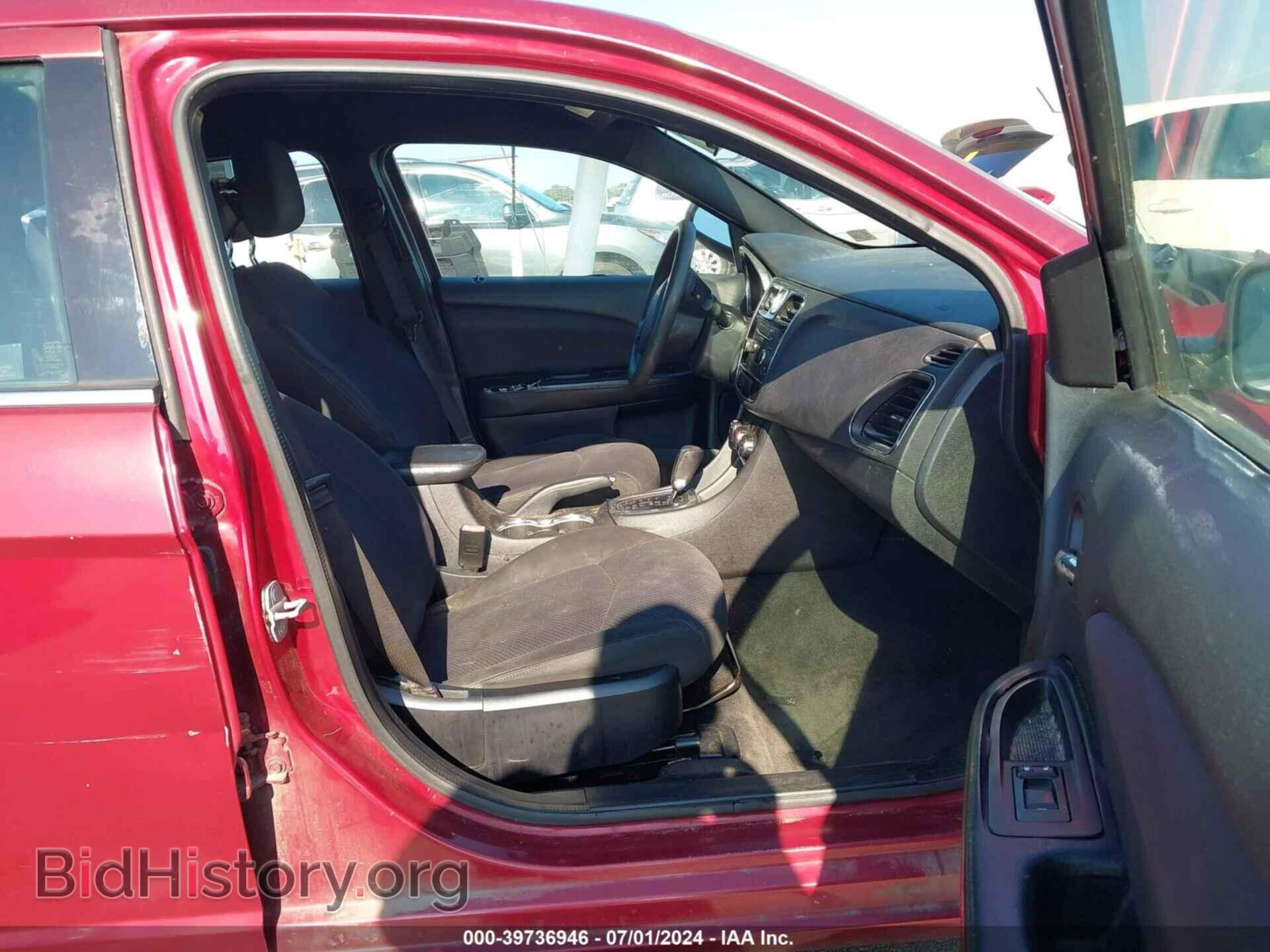 2014 CHRYSLER 200 - VIN: 1C3CCBAB5EN124330 - Фото 5