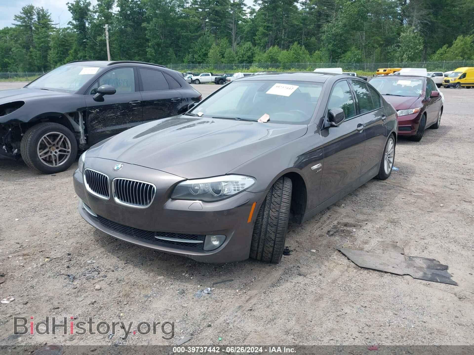 2011 BMW 535I - VIN: WBAFU7C54BC779075 - Фото 2