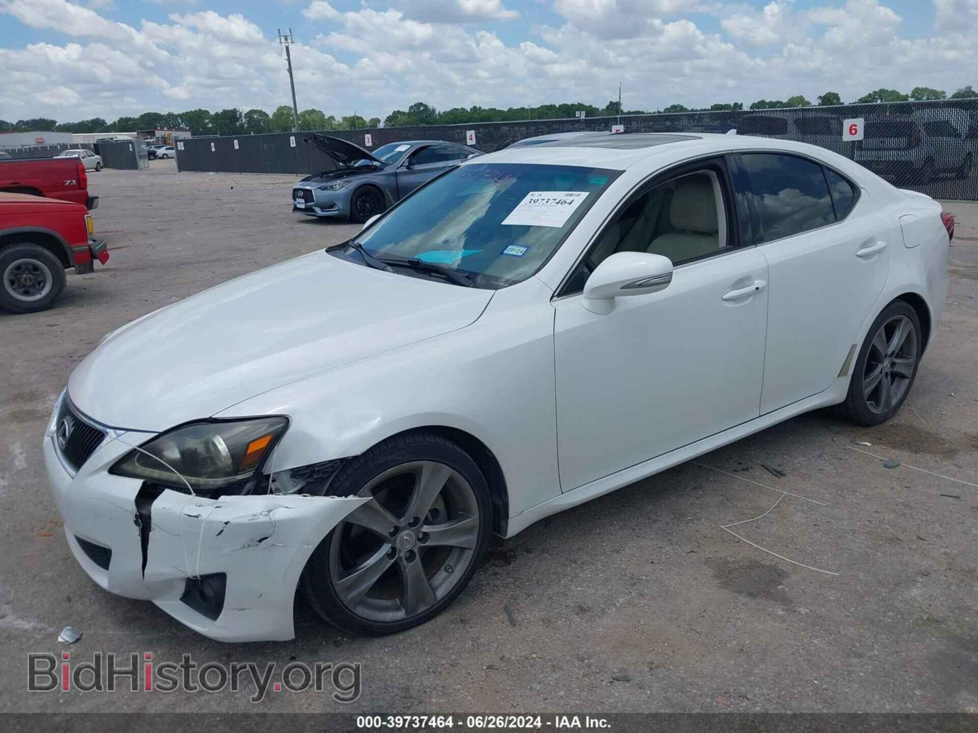 2011 LEXUS IS 250 - VIN: JTHBF5C20B5154276 - Photo 2