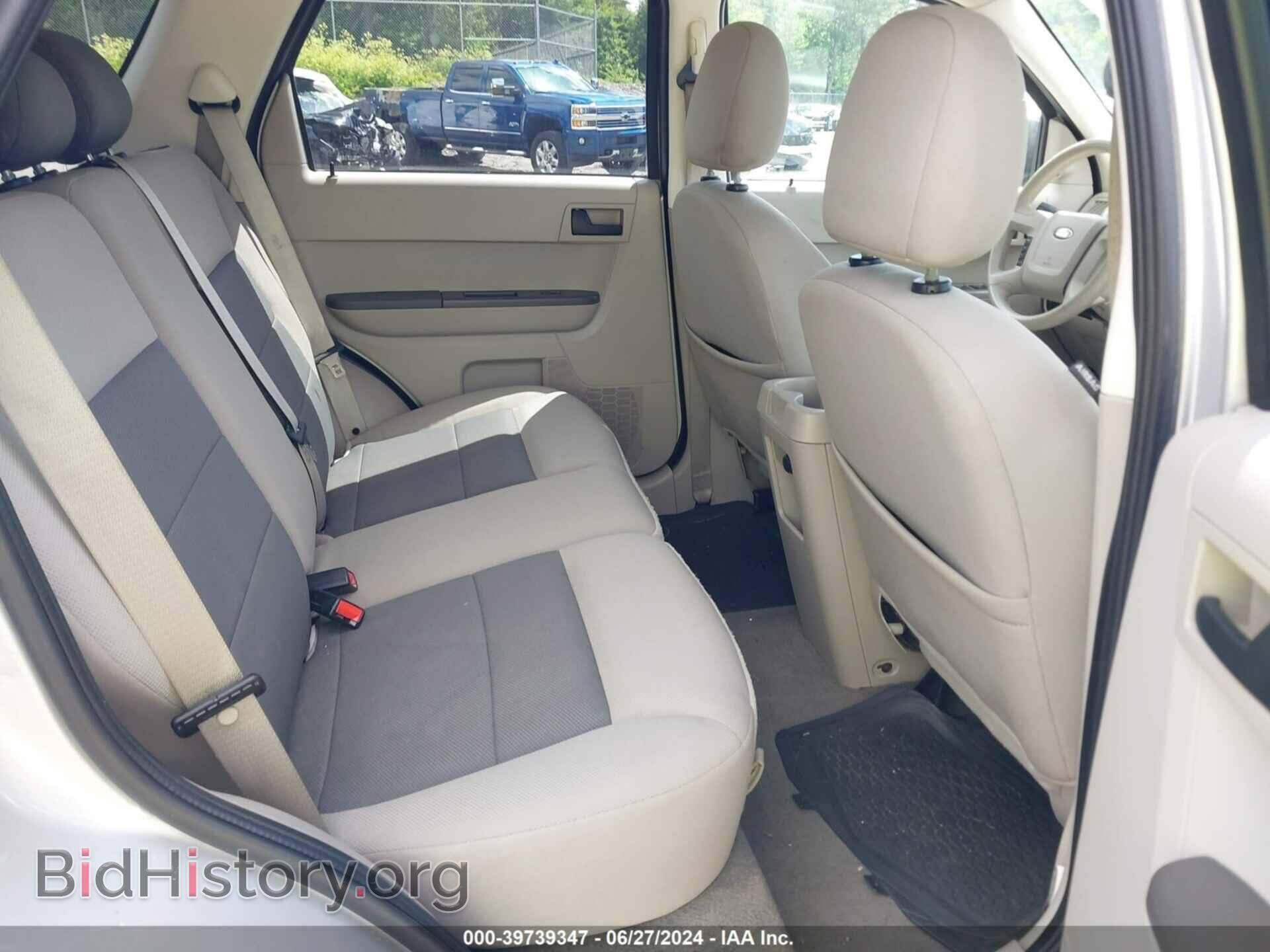 2008 FORD ESCAPE - VIN: 1FMCU93148KC39850 - Фото 8