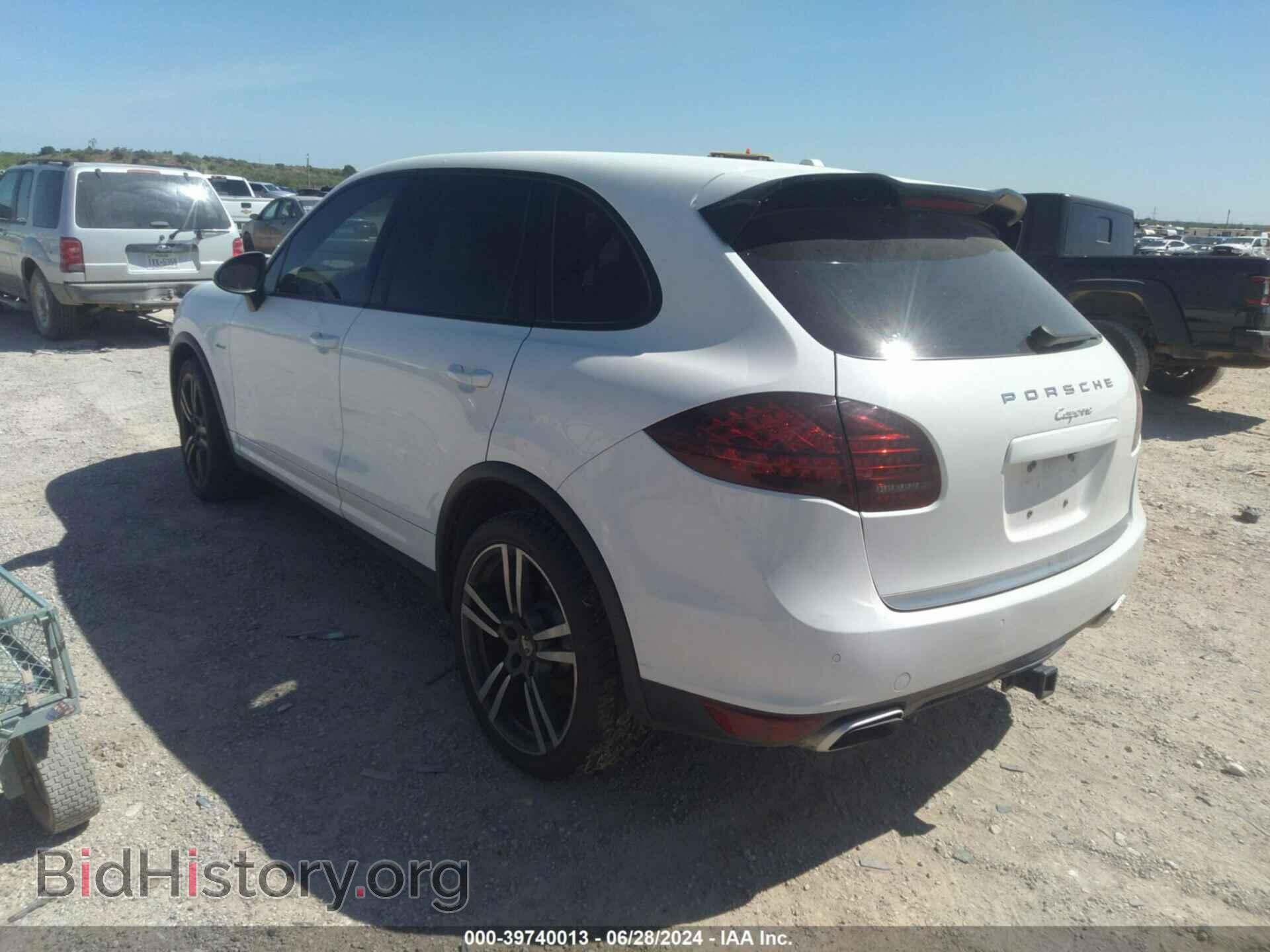 2013 PORSCHE CAYENNE - VIN: WP1AF2A20DLA26373 - Фото 3