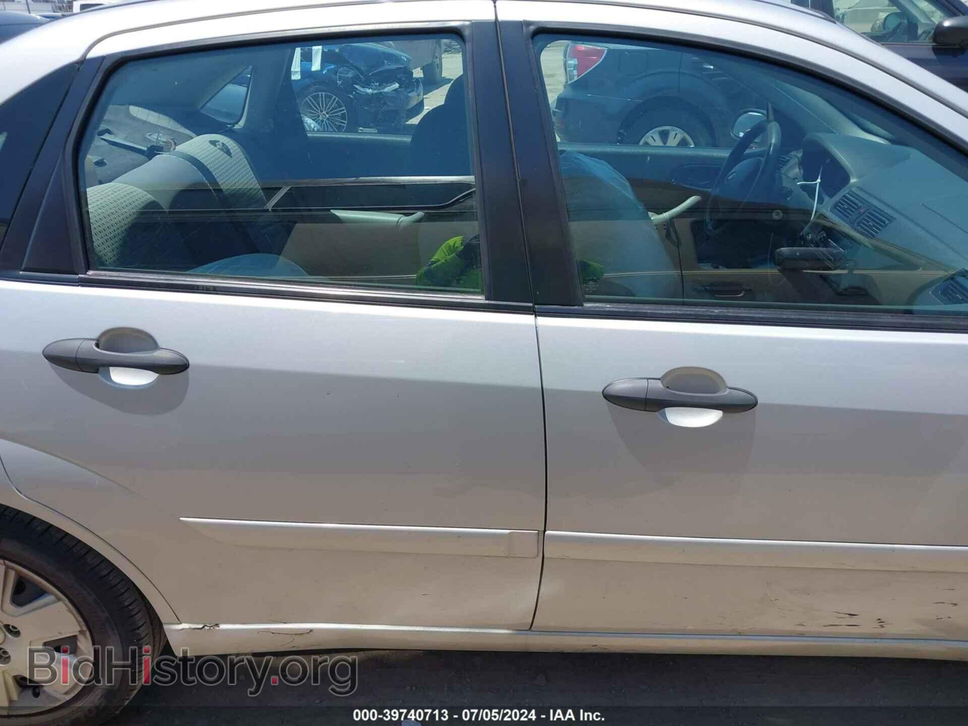 2007 FORD FOCUS - VIN: 1FAFP34N67W105992 - Photo 13