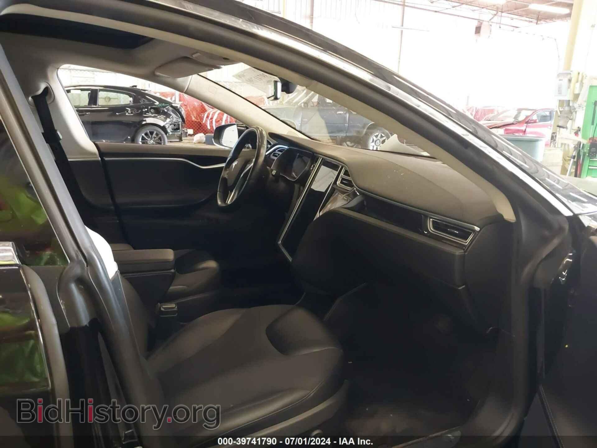 2015 TESLA MODEL S - VIN: 5YJSA1E20FF120462 - Фото 5