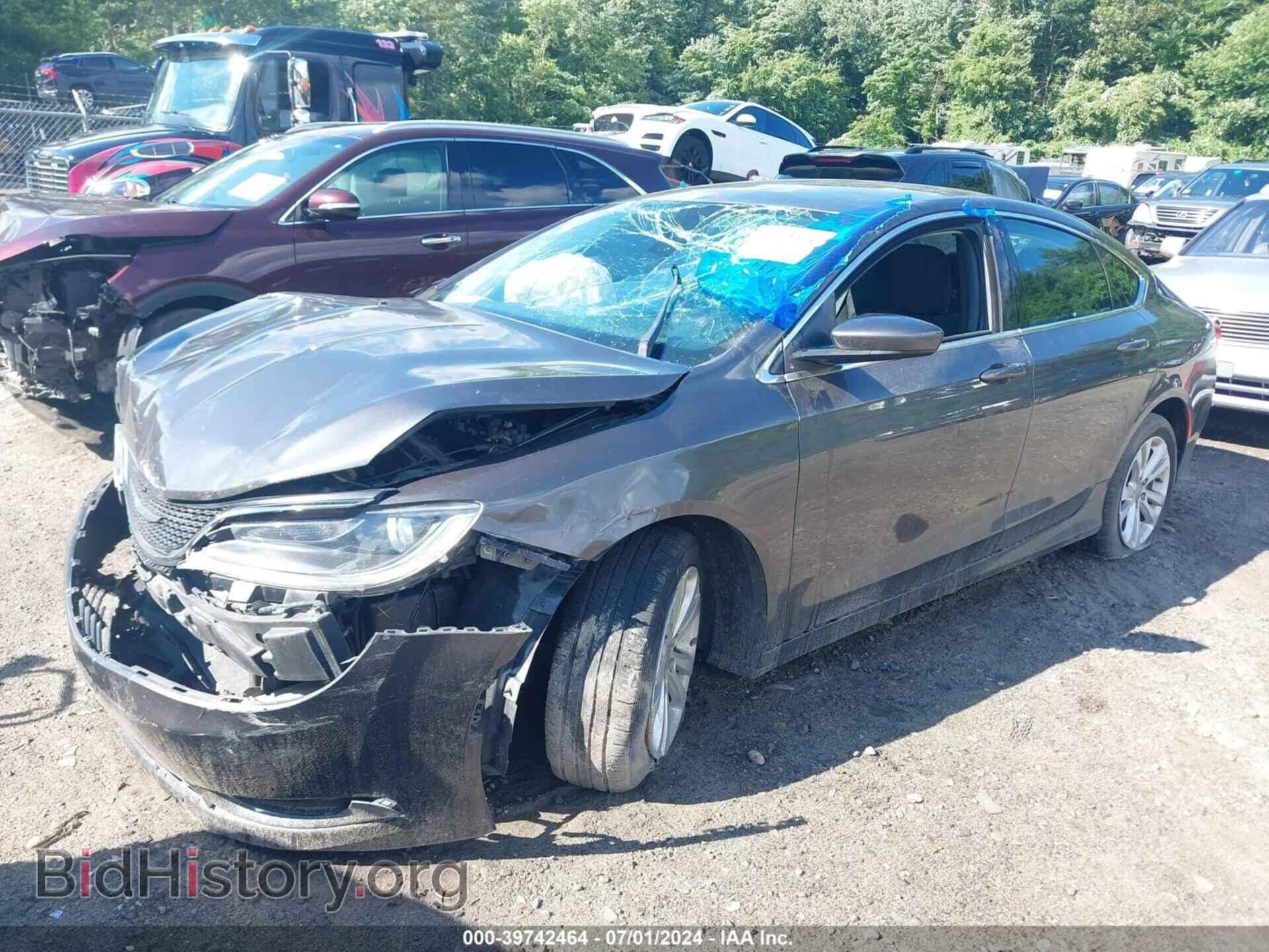 2015 CHRYSLER 200 - VIN: 1C3CCCAB8FN580698 - Фото 2