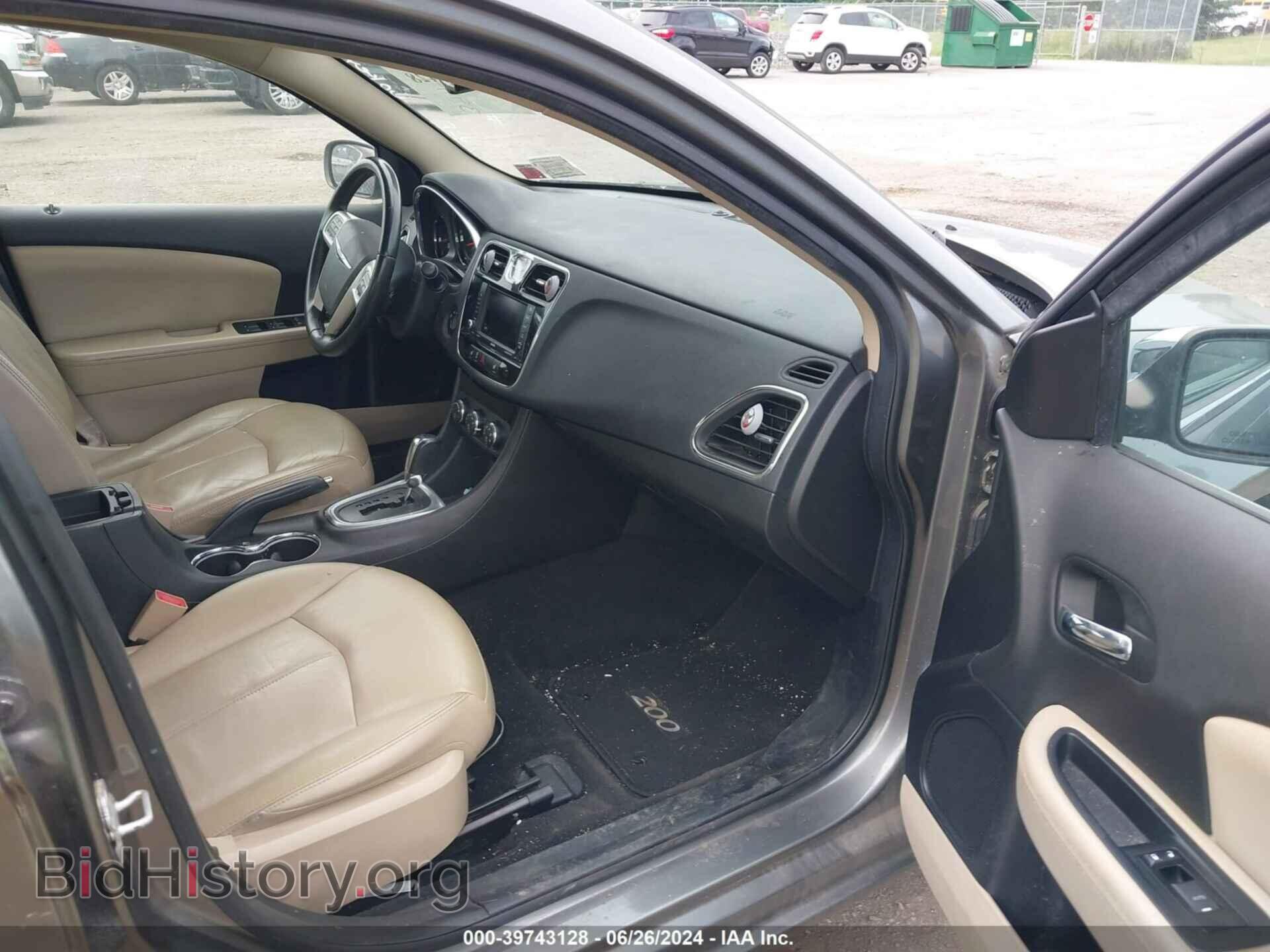 2012 CHRYSLER 200 - VIN: 1C3CCBCB2CN284496 - Photo 5