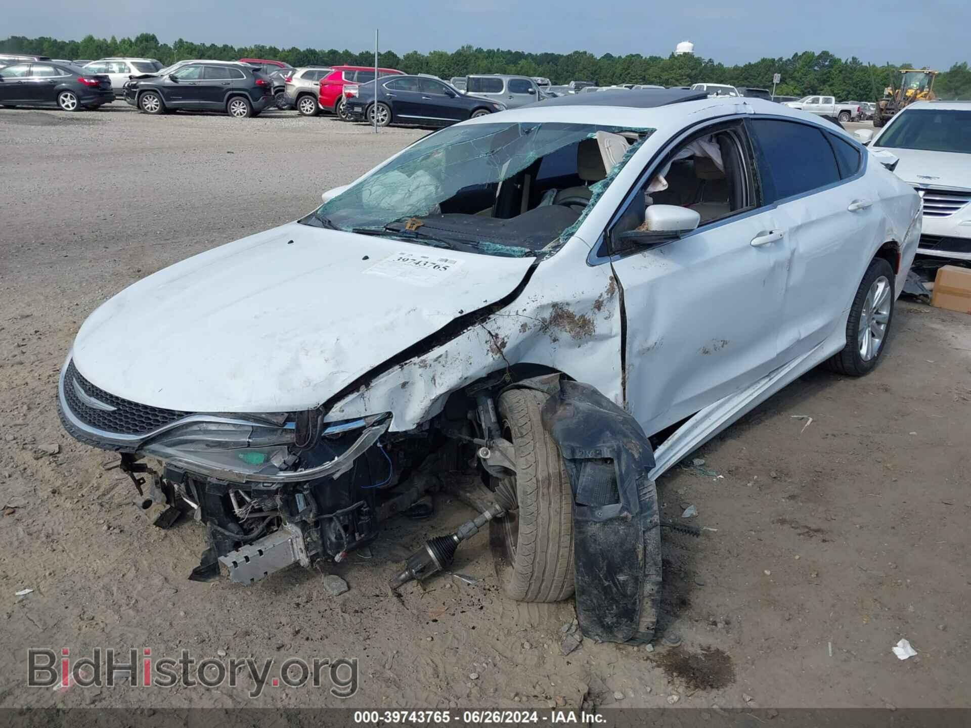 2017 CHRYSLER 200 - VIN: 1C3CCCAG7HN504792 - Фото 2