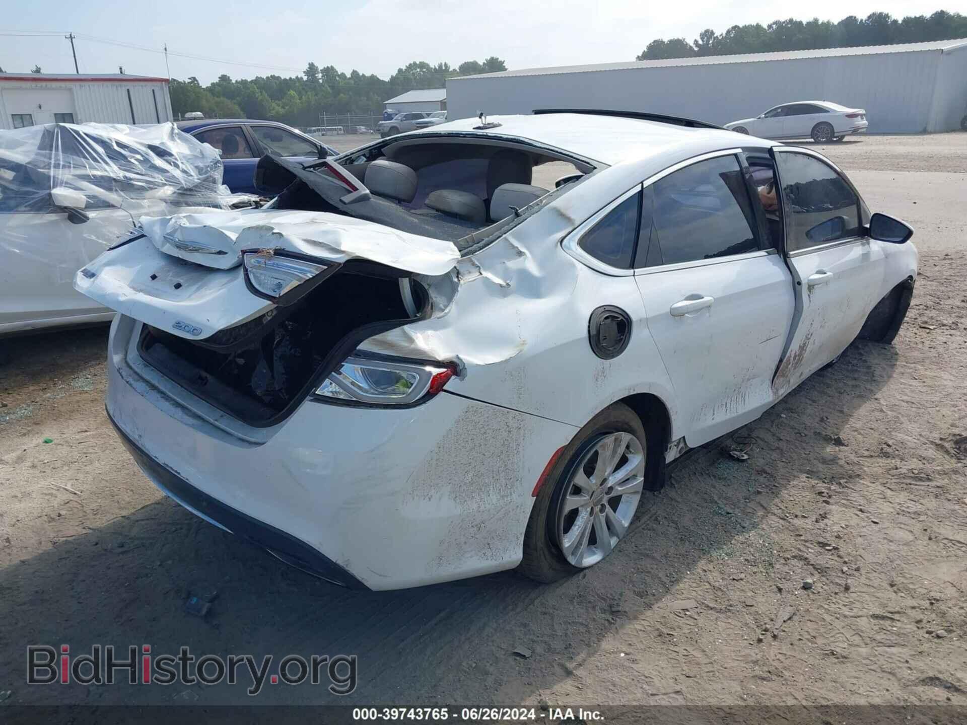 2017 CHRYSLER 200 - VIN: 1C3CCCAG7HN504792 - Фото 4