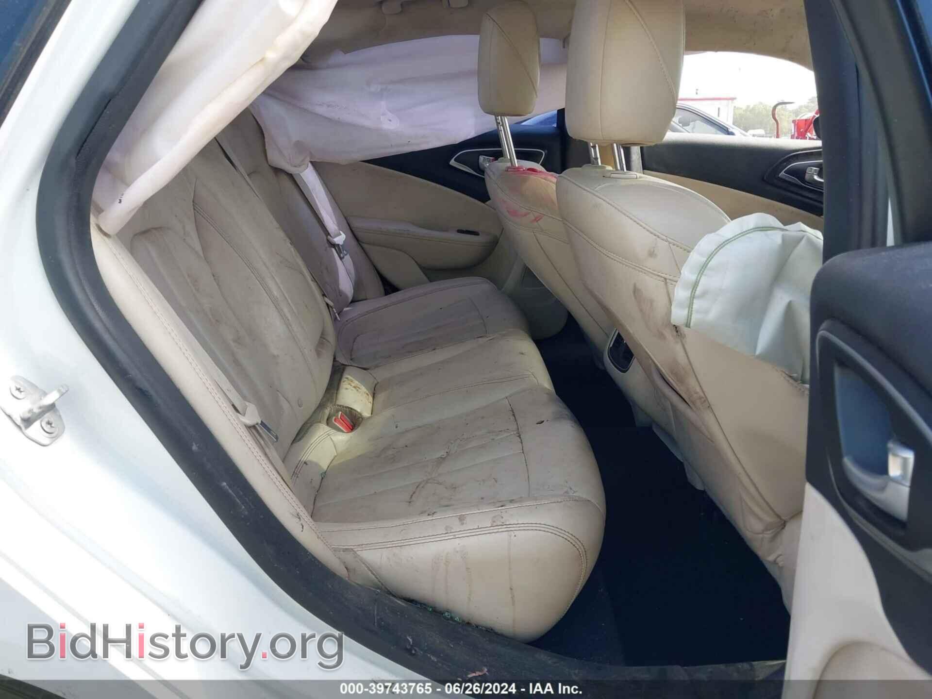2017 CHRYSLER 200 - VIN: 1C3CCCAG7HN504792 - Фото 8