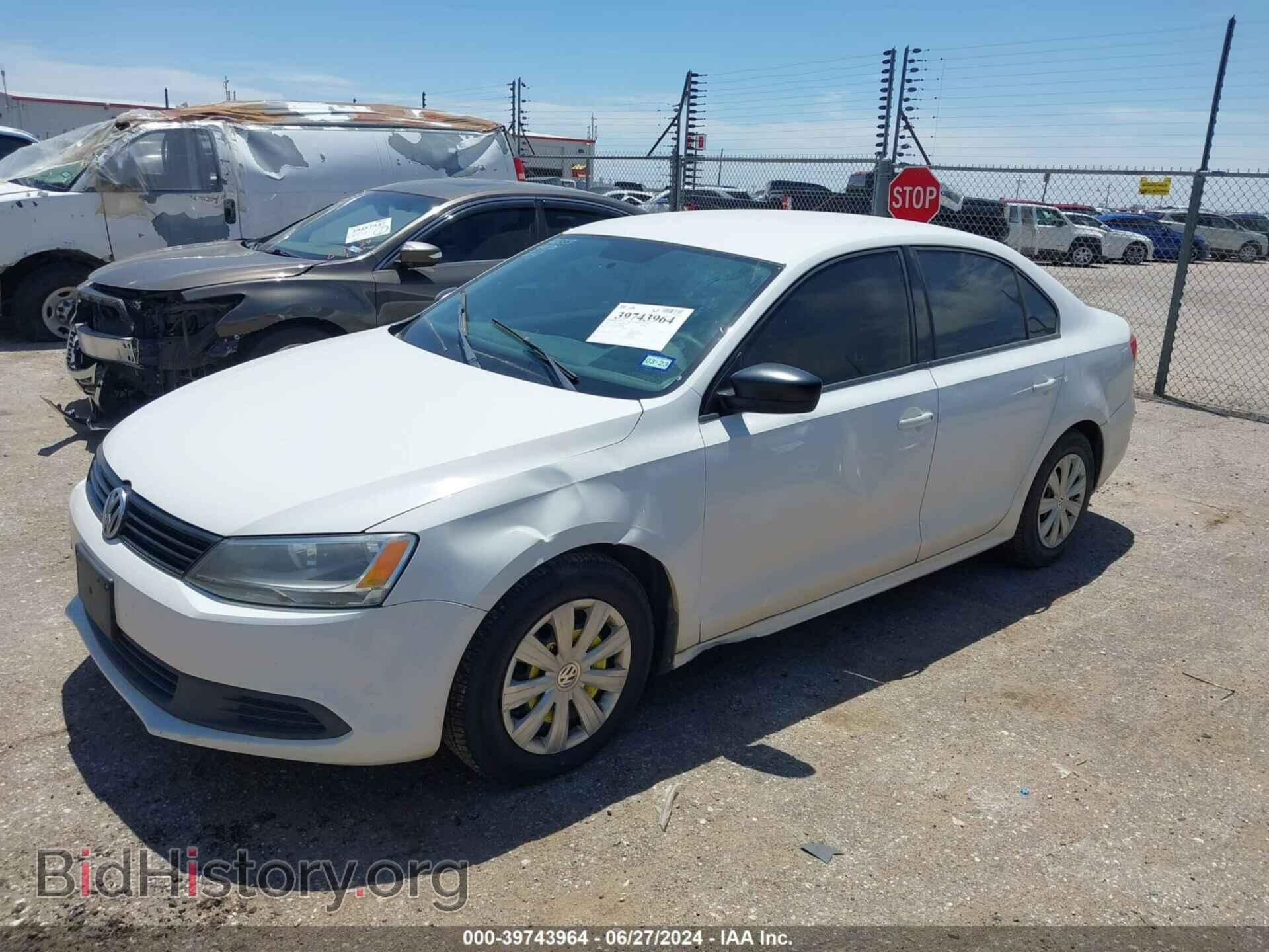 2014 VOLKSWAGEN JETTA - VIN: 3VW2K7AJ7EM369829 - Photo 2