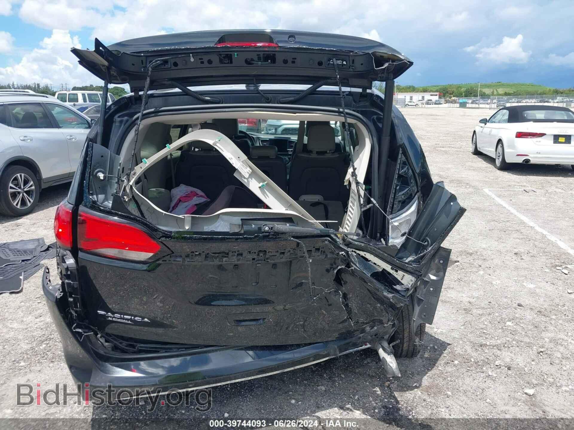 2017 CHRYSLER PACIFICA - VIN: 2C4RC1EG4HR683896 - Photo 6