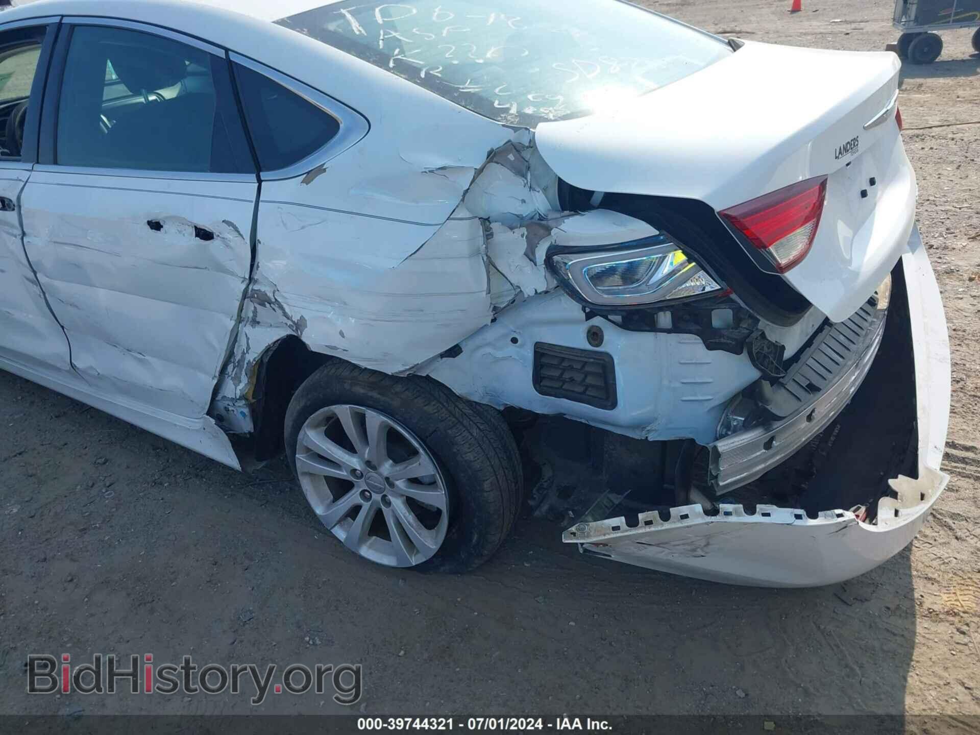 2016 CHRYSLER 200 - VIN: 1C3CCCAB9GN116840 - Фото 6