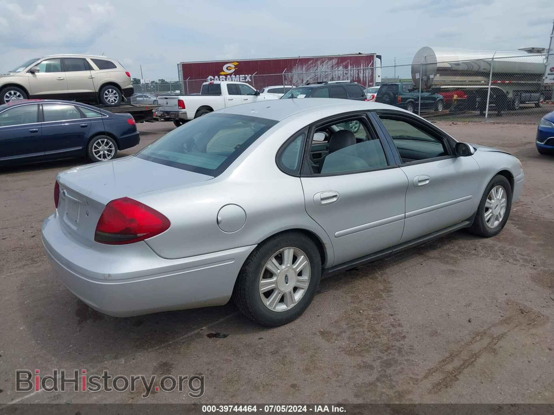 2005 FORD TAURUS - VIN: 1FAFP56245A206599 - Photo 4