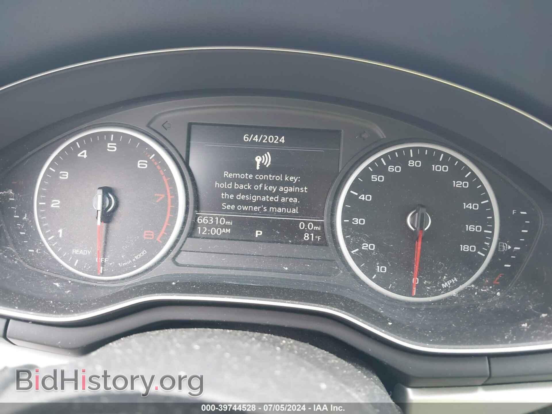2017 AUDI A4 - VIN: WAUANAF42HN019957 - Фото 7