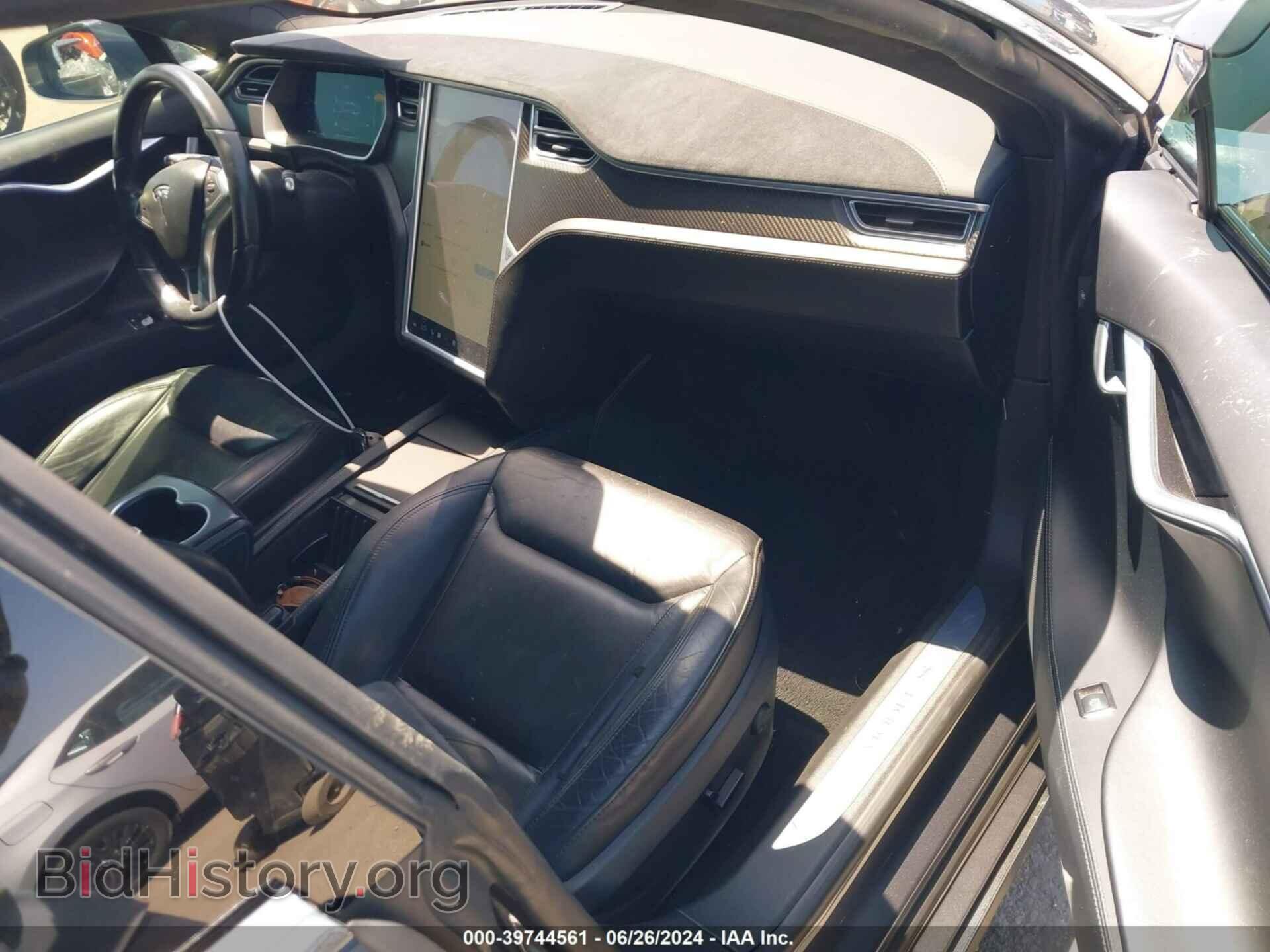 2015 TESLA MODEL S - VIN: 5YJSA1E42FF118679 - Photo 5