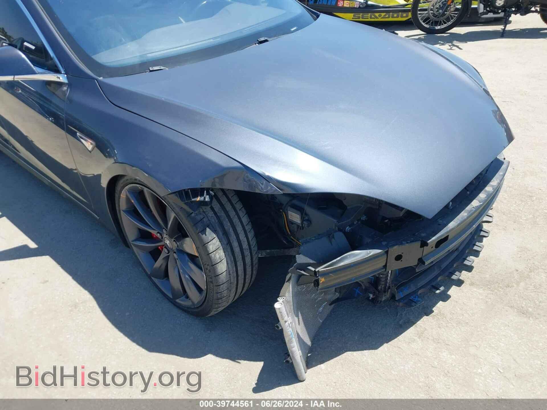 2015 TESLA MODEL S - VIN: 5YJSA1E42FF118679 - Photo 6