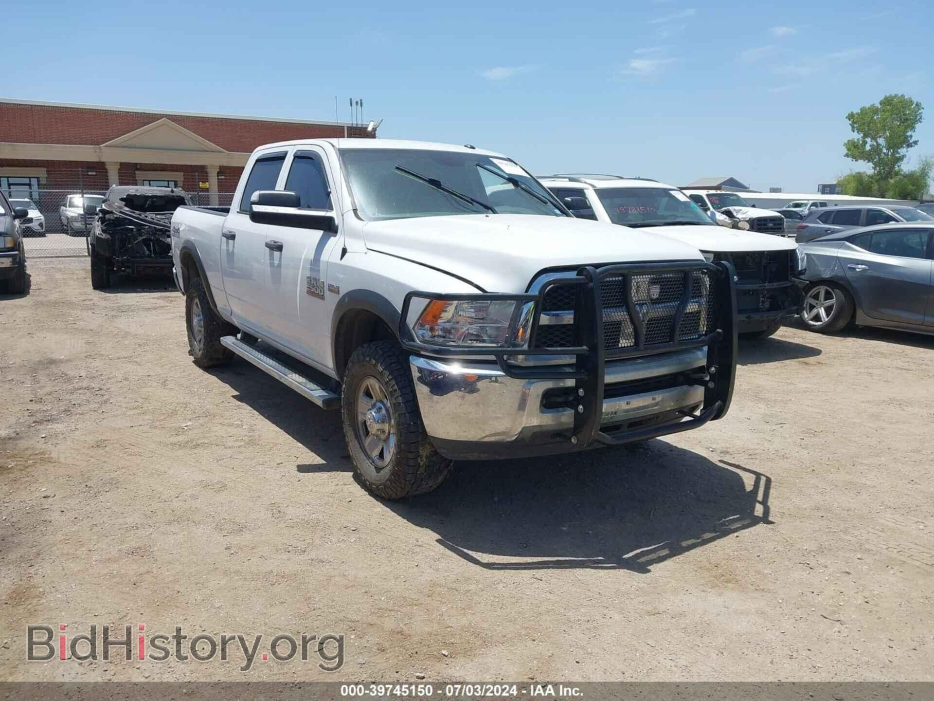 Photo 3C6UR5CJ4HG679925 - RAM 2500 2017