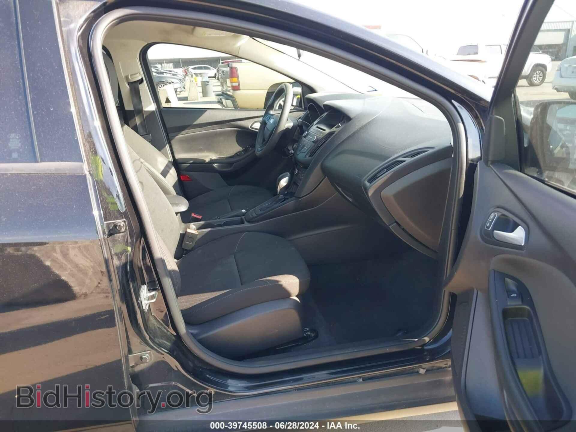2017 FORD FOCUS - VIN: 1FADP3F20HL303710 - Photo 5