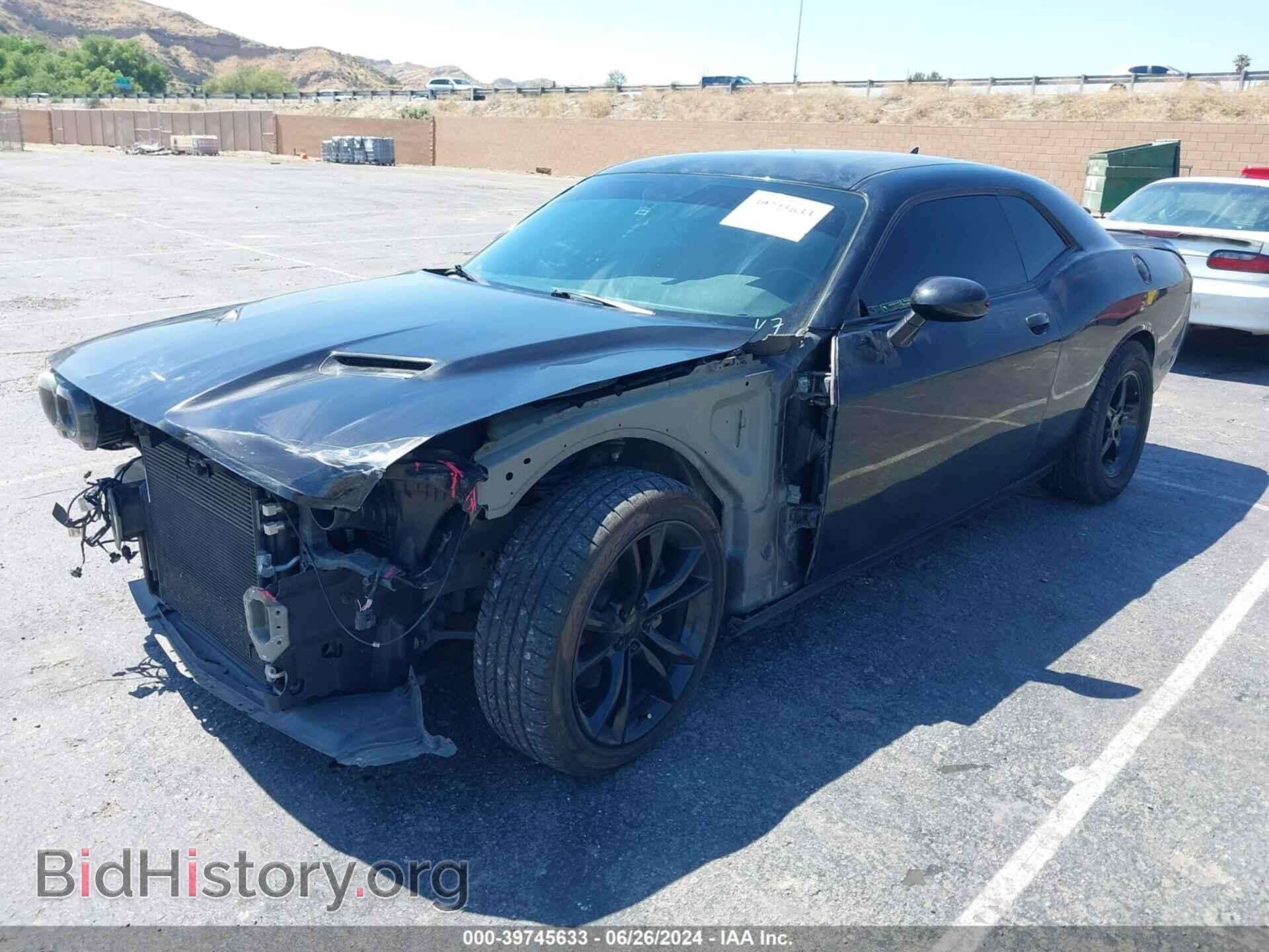 2018 DODGE CHALLENGER - VIN: 2C3CDZAG7JH132109 - Photo 2