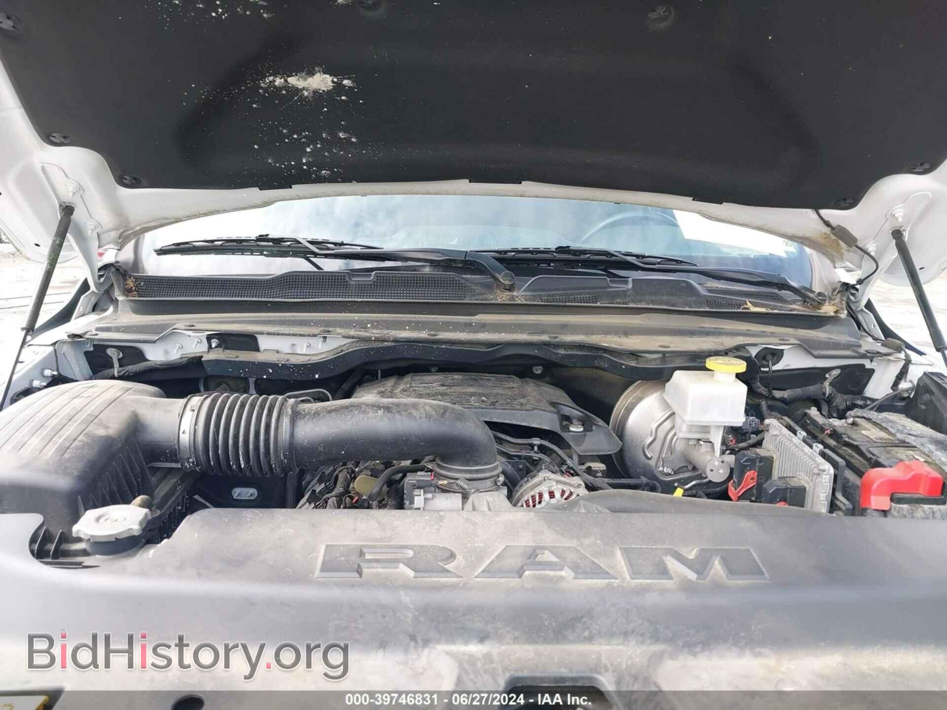2019 RAM 1500 - VIN: 1C6SRFMT2KN733704 - Фото 10