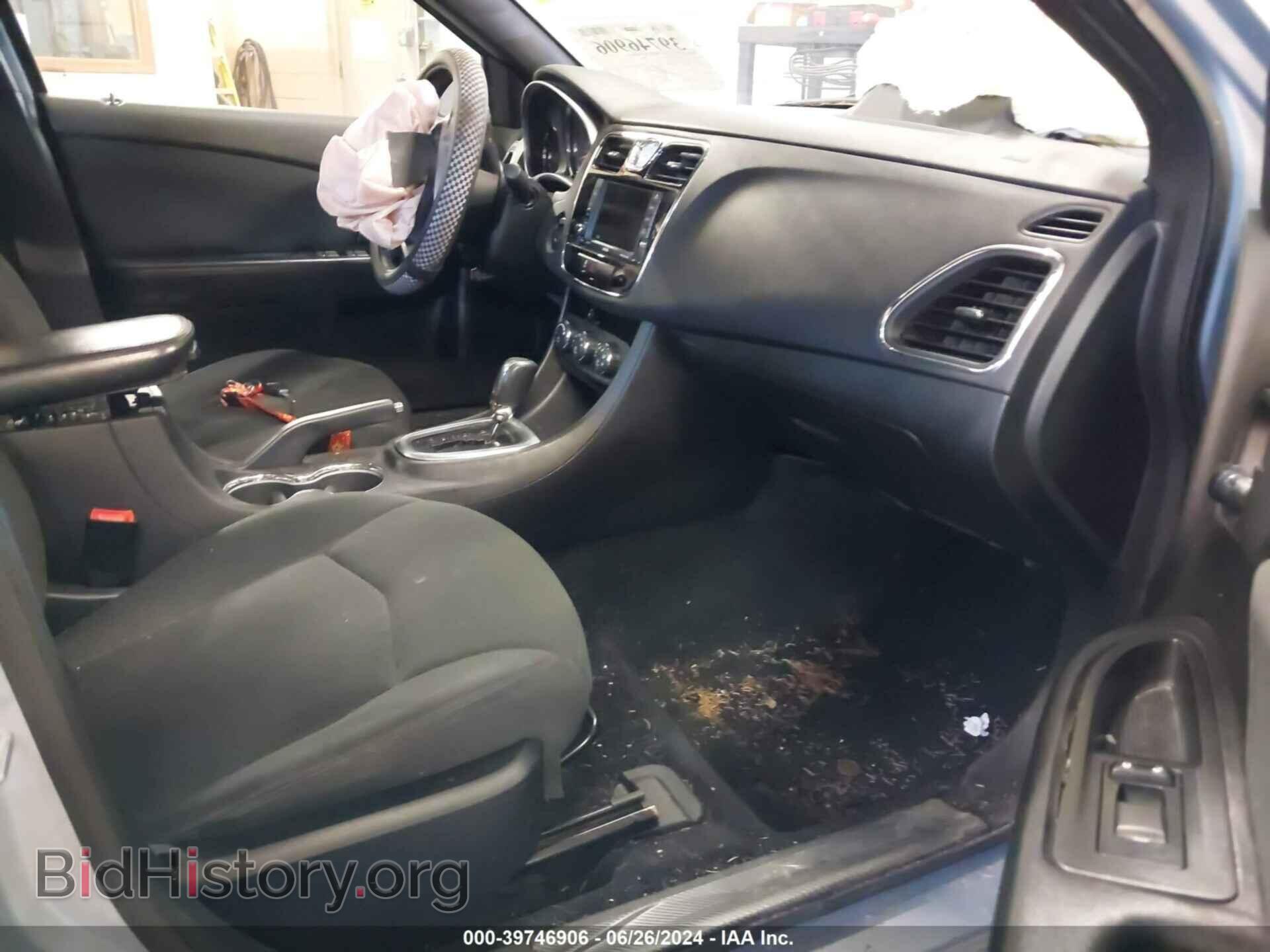 2012 CHRYSLER 200 - VIN: 1C3CCBBB8CN164400 - Фото 5