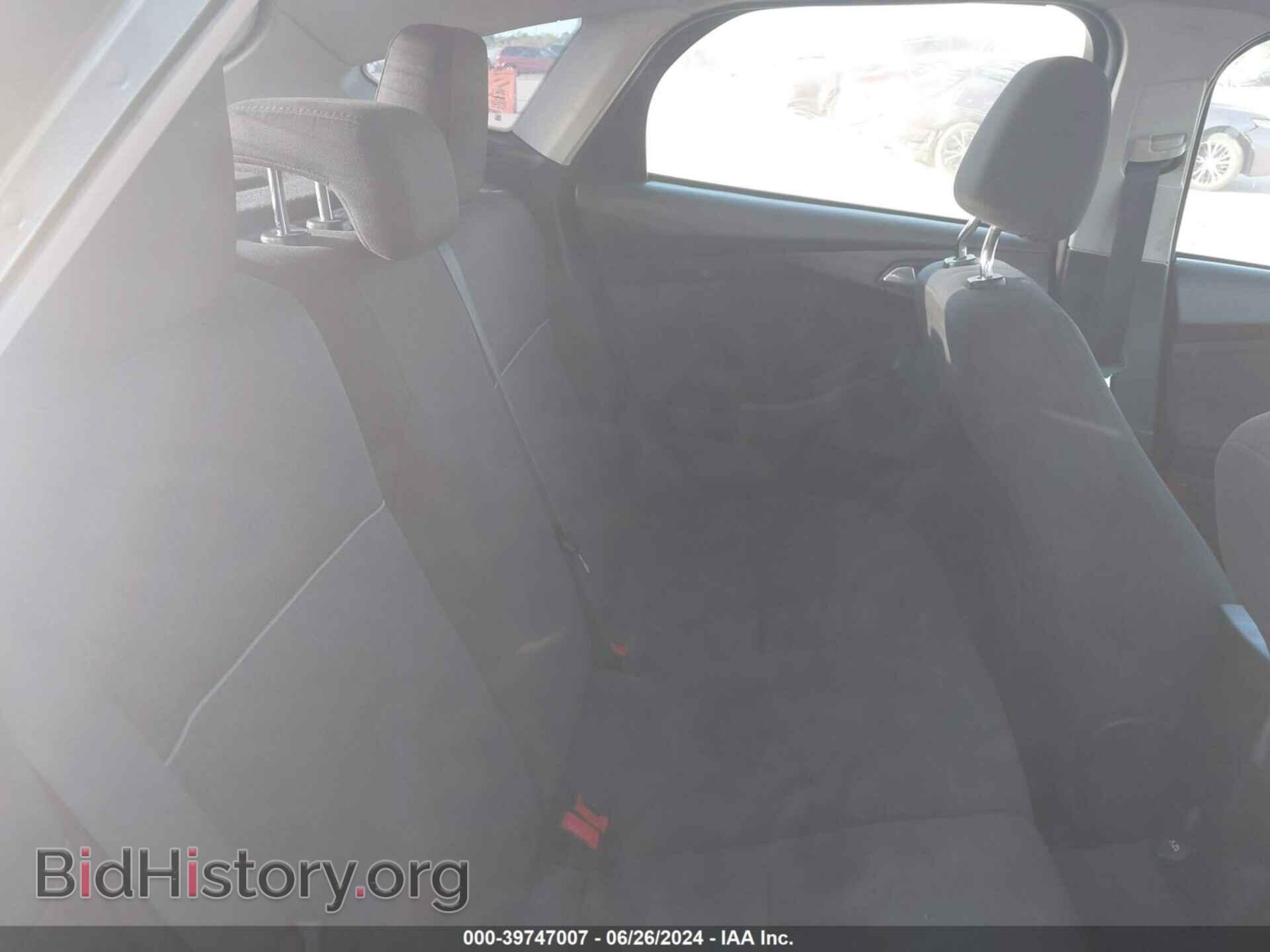 2012 FORD FOCUS - VIN: 1FAHP3M2XCL185419 - Фото 8
